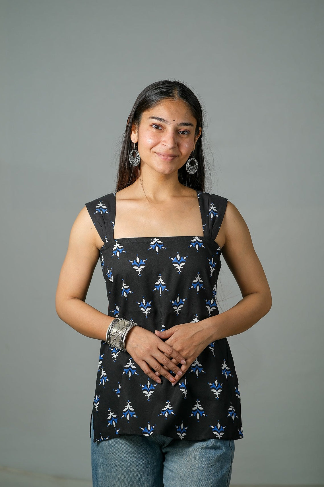 Iris – Printed Cotton Top (Black)