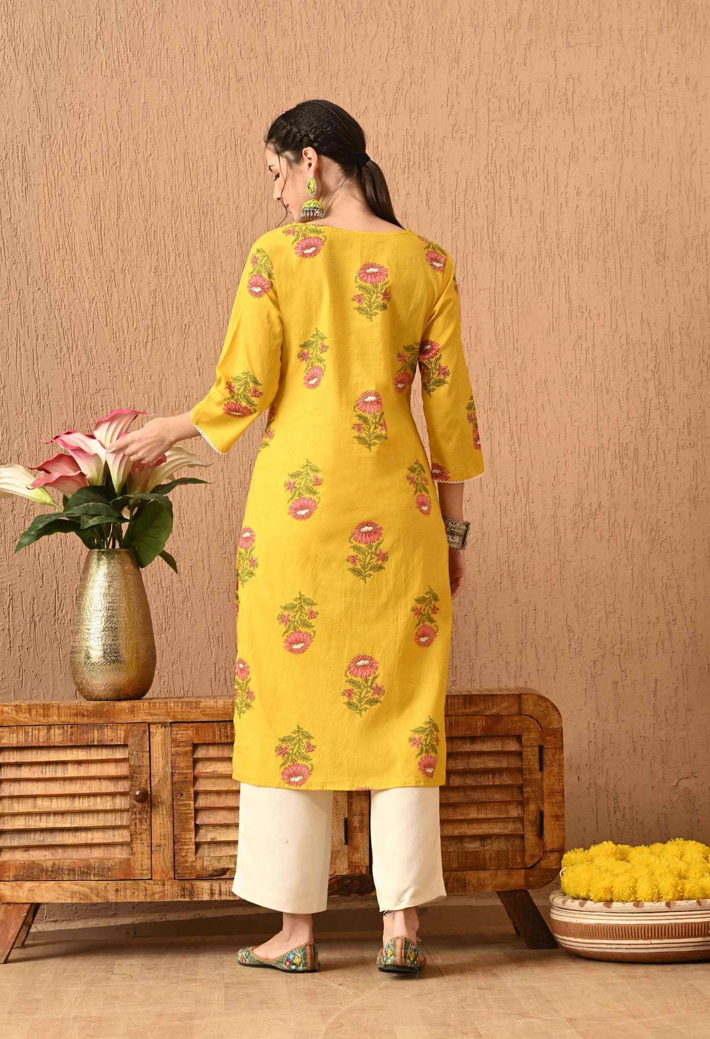 Ravira - Yellow Floral Straight Kurta Pant Set