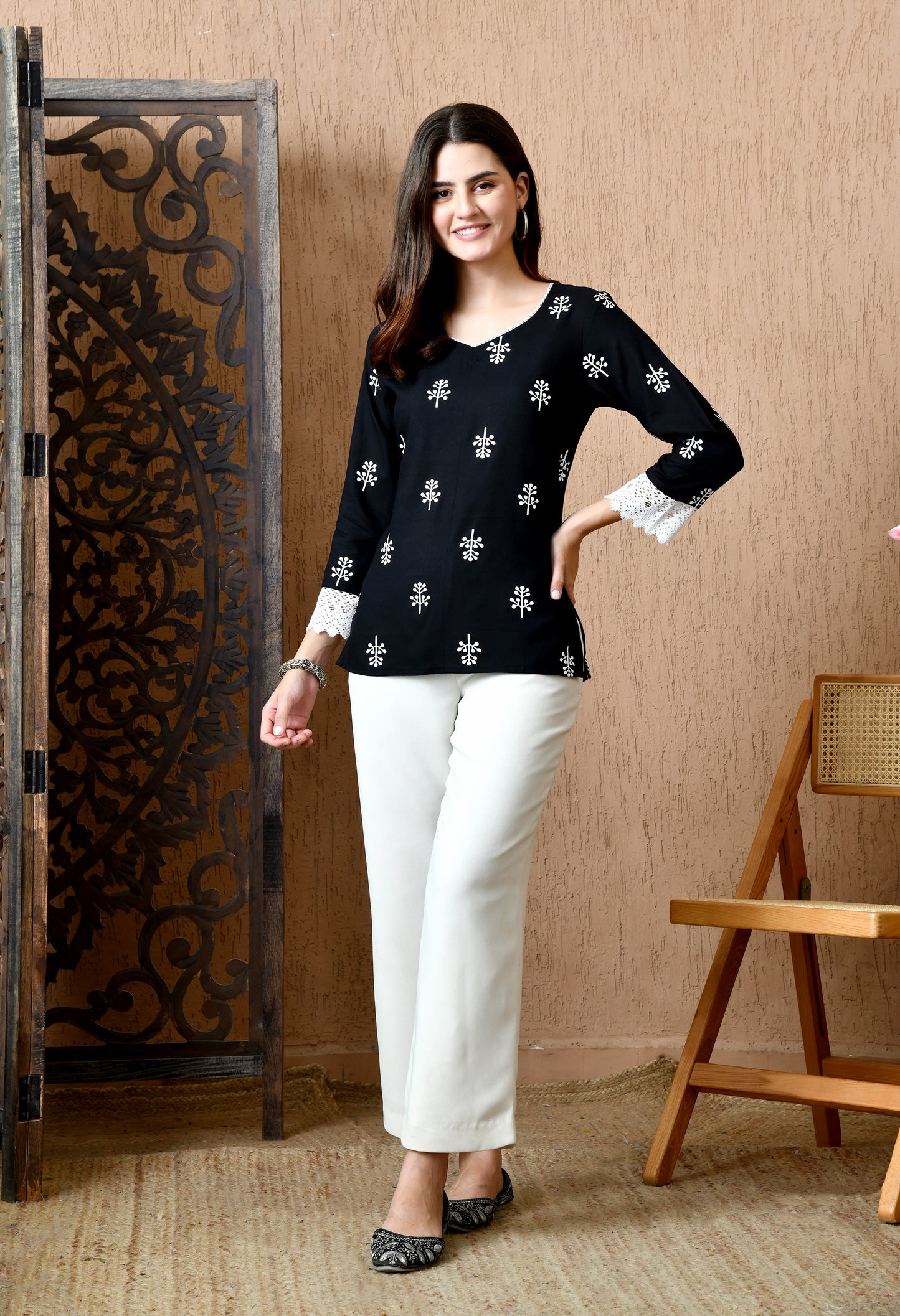Veloura – Black Cotton Lace Short Kurti