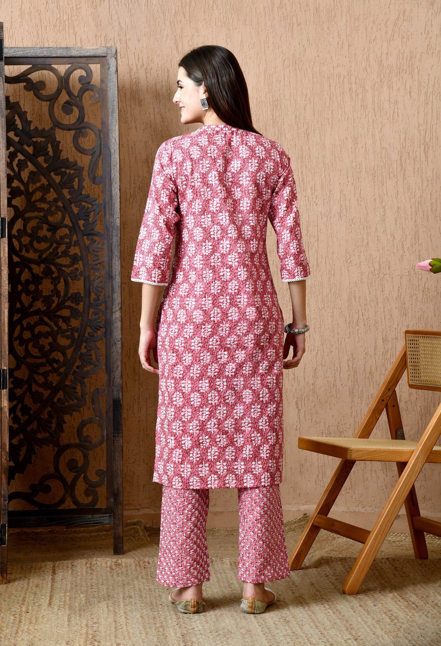 Suhani – Mauve Kurta Pant Set with Traditional Motif Print