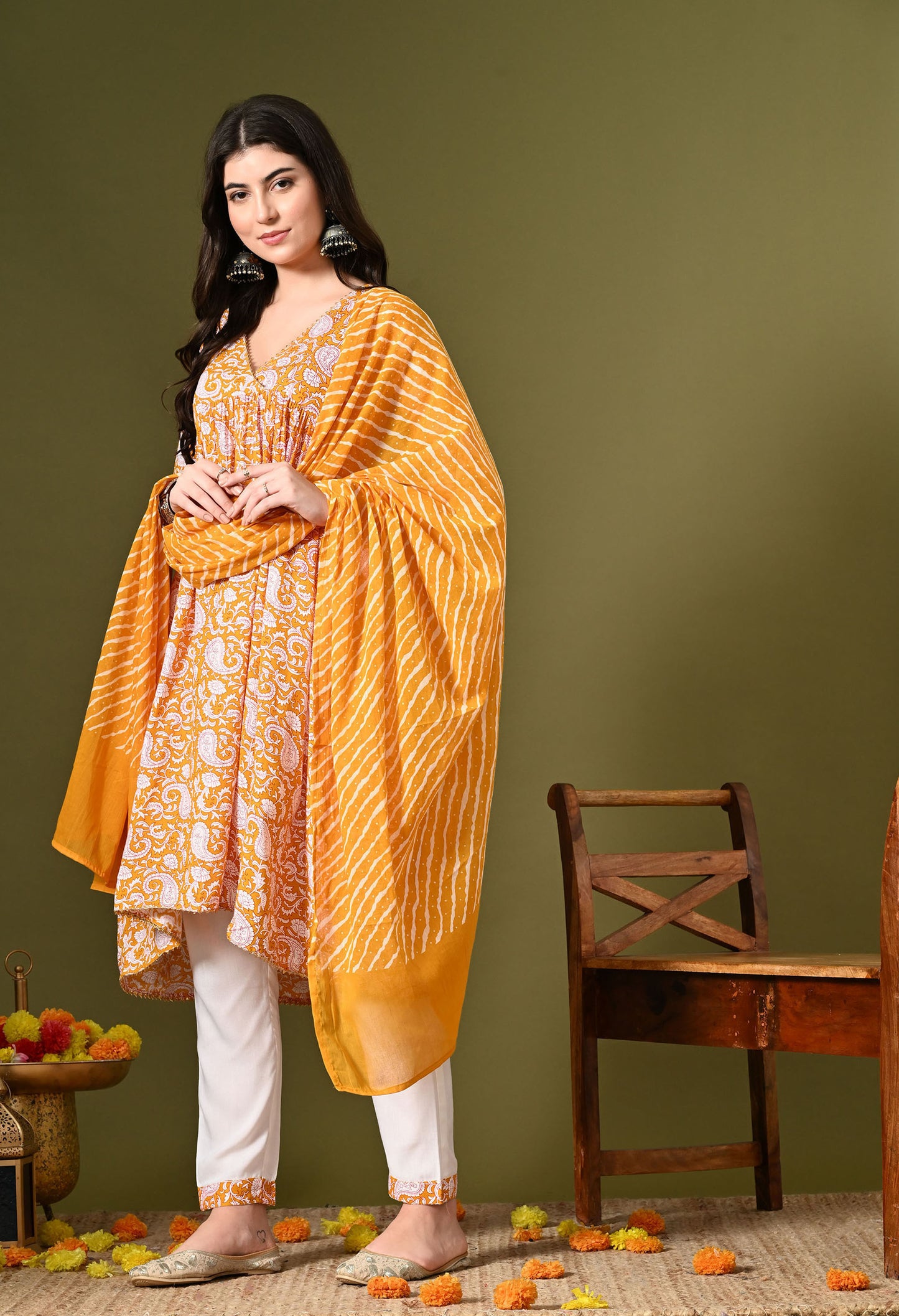 Yellow Kari Print Kurta Set With Dupatta