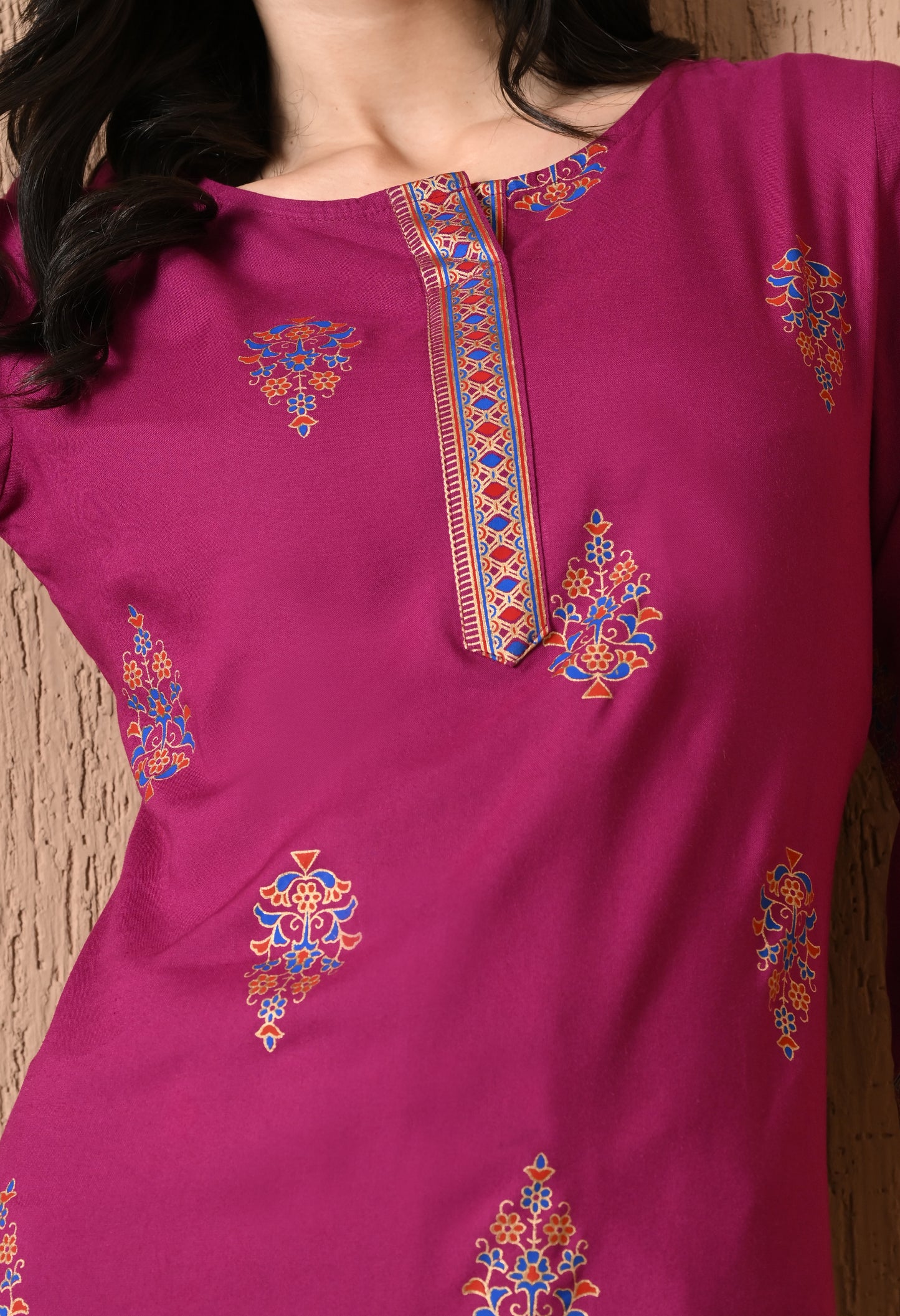 Noorika – Magenta Ethnic Motif Kurti