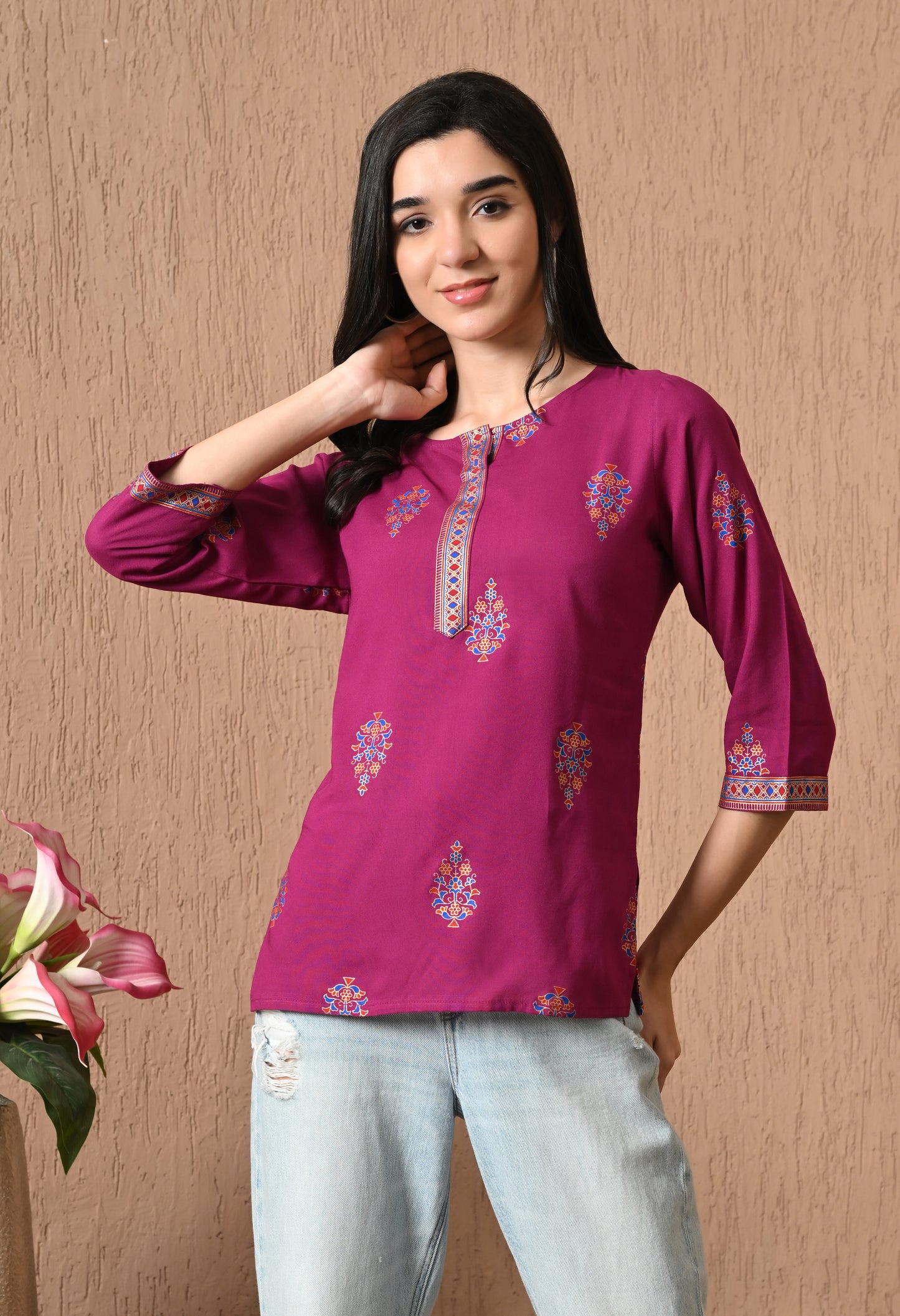 Noorika – Magenta Ethnic Motif Kurti