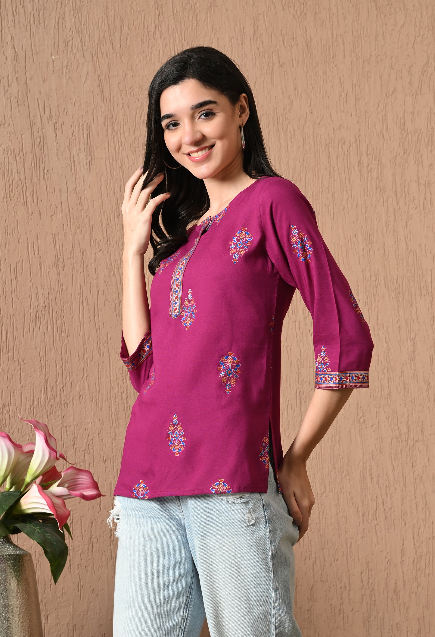 Noorika – Magenta Ethnic Motif Kurti