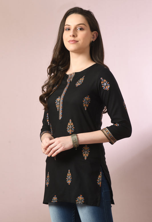 Noorika – Black Ethnic Motif Kurti