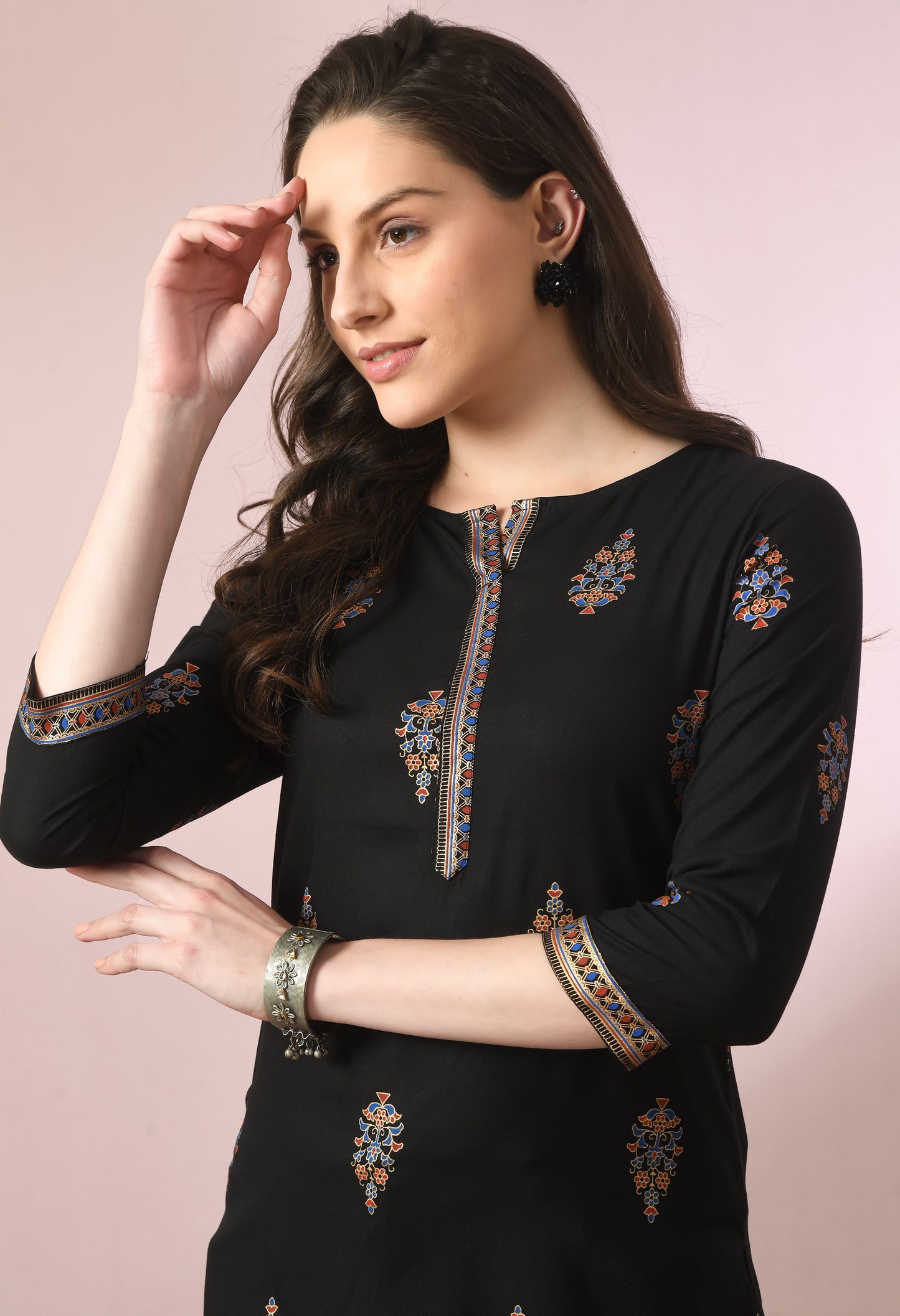 Noorika – Black Ethnic Motif Kurti