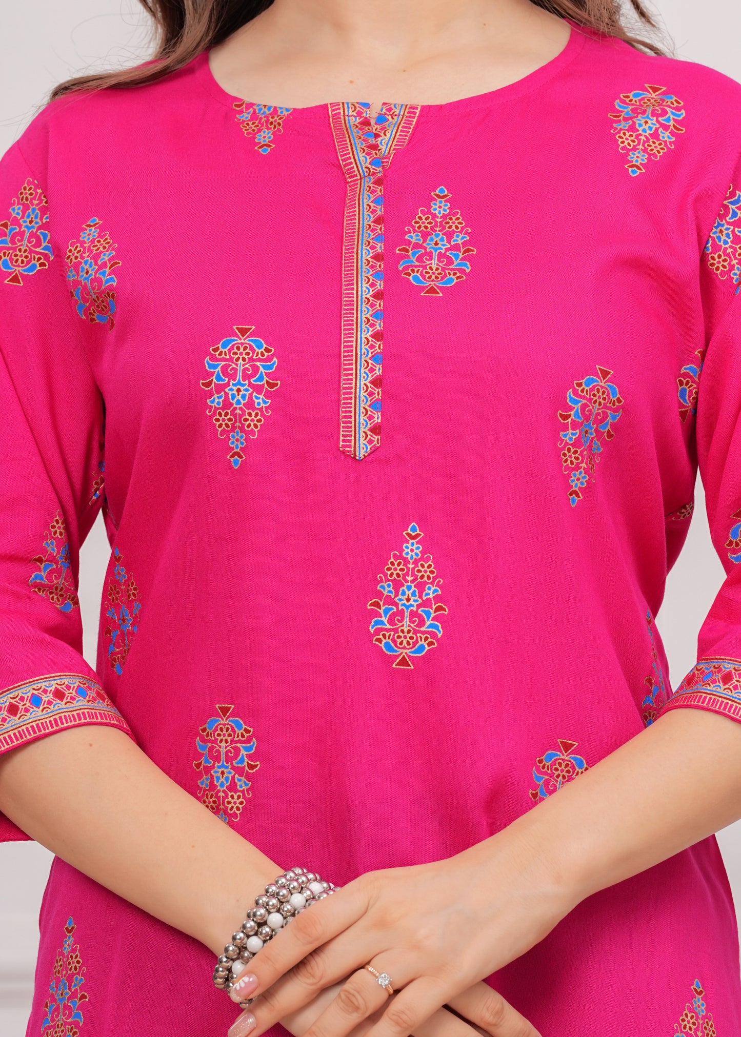 Noorika – Pink Ethnic Motif Kurti