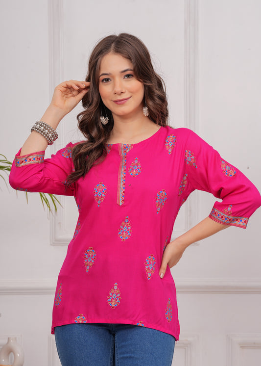 Noorika – Pink Ethnic Motif Kurti