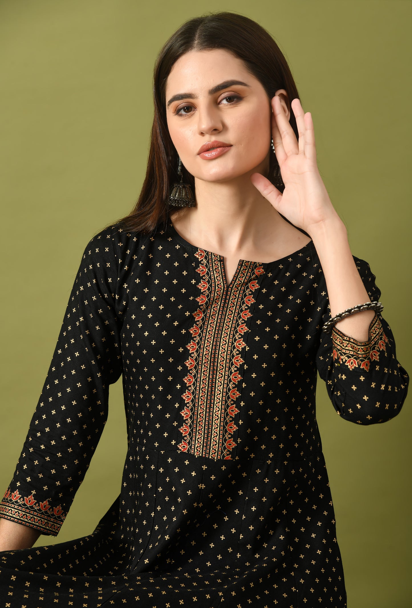 Zunaira – Black Polka Dot Anarkali Kurta
