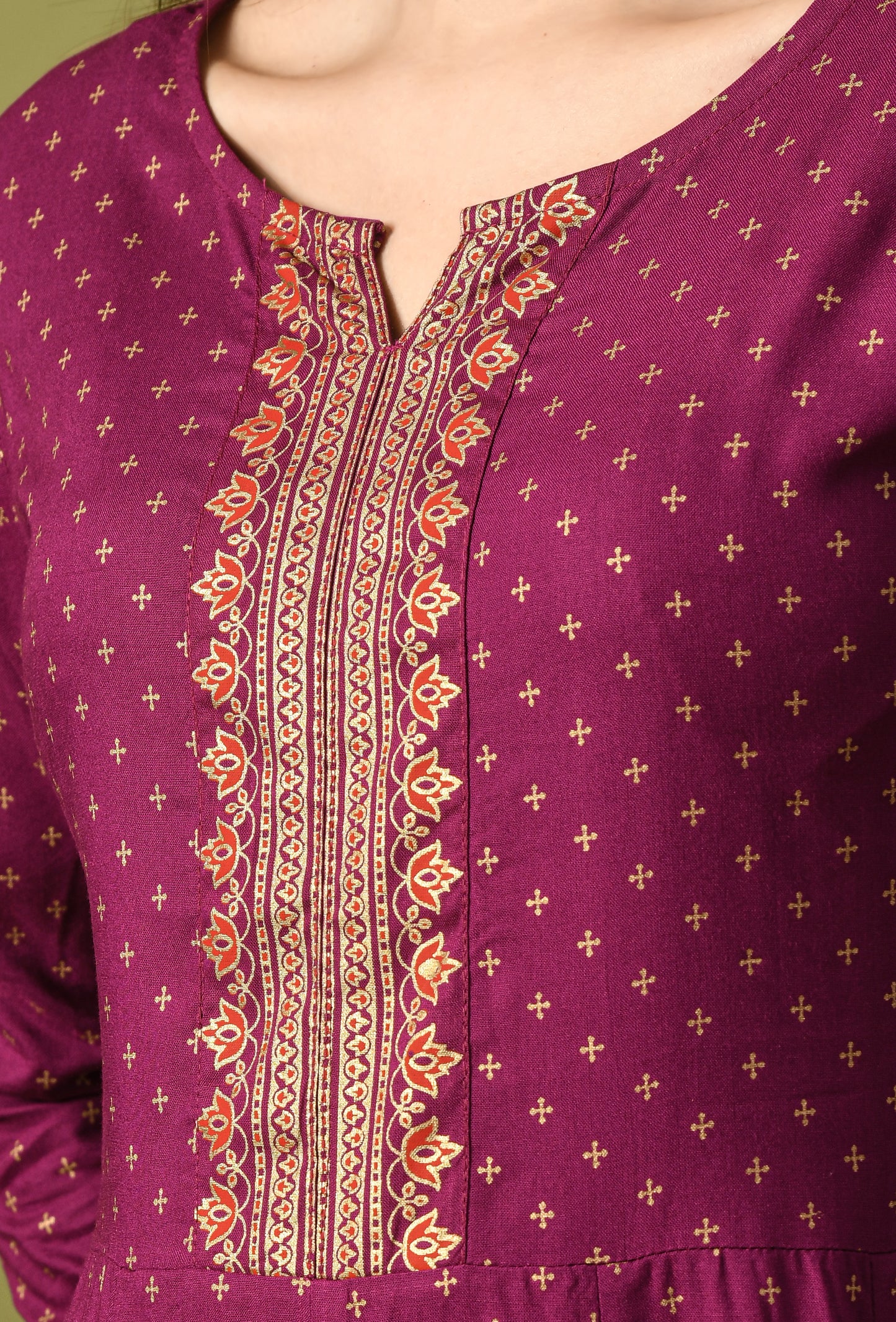 Zunaira – Magenta Polka Dot Anarkali Kurta