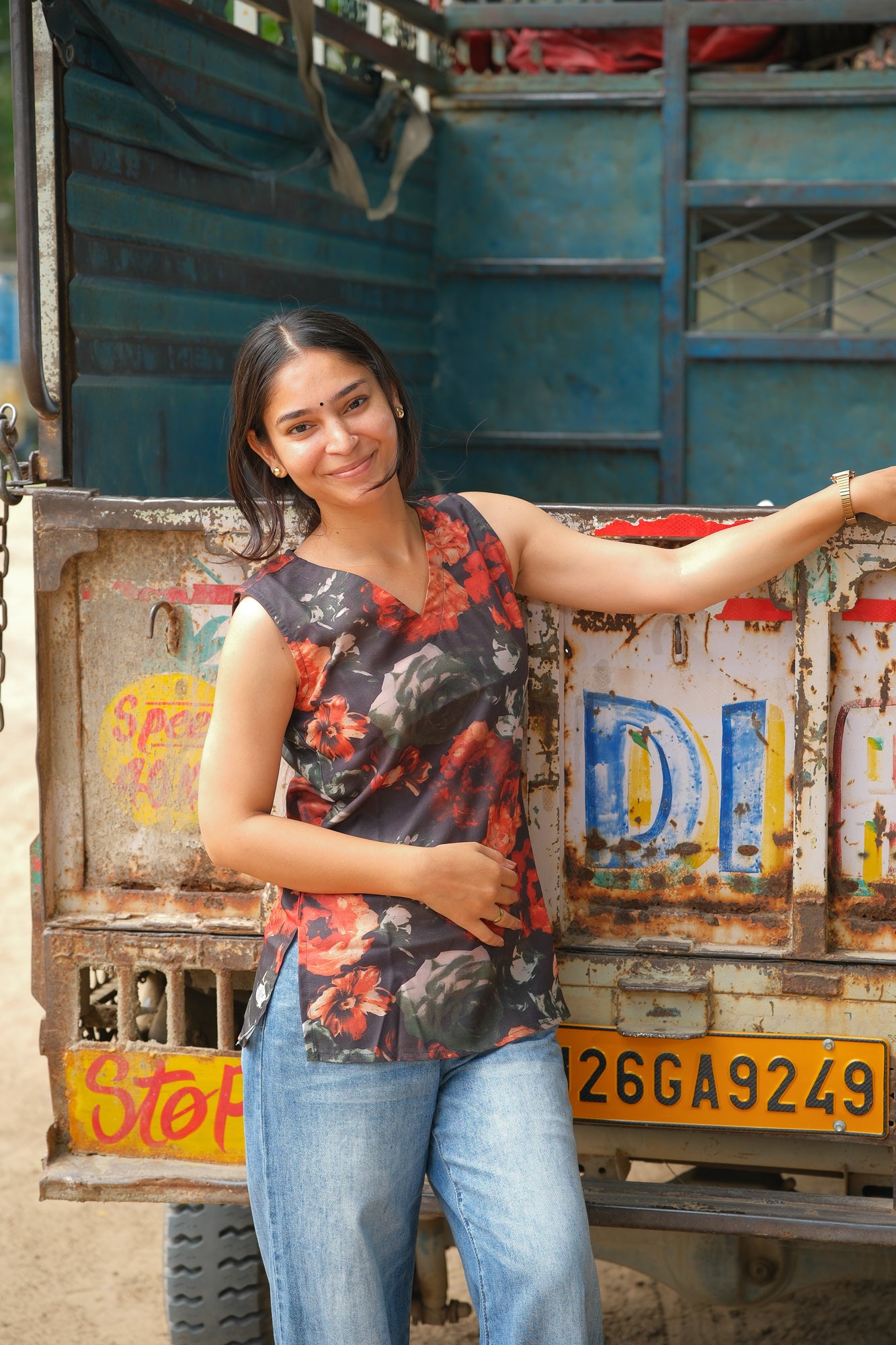 Floral Printed Cotton Sleeveless Top (Charcoal Grey)
