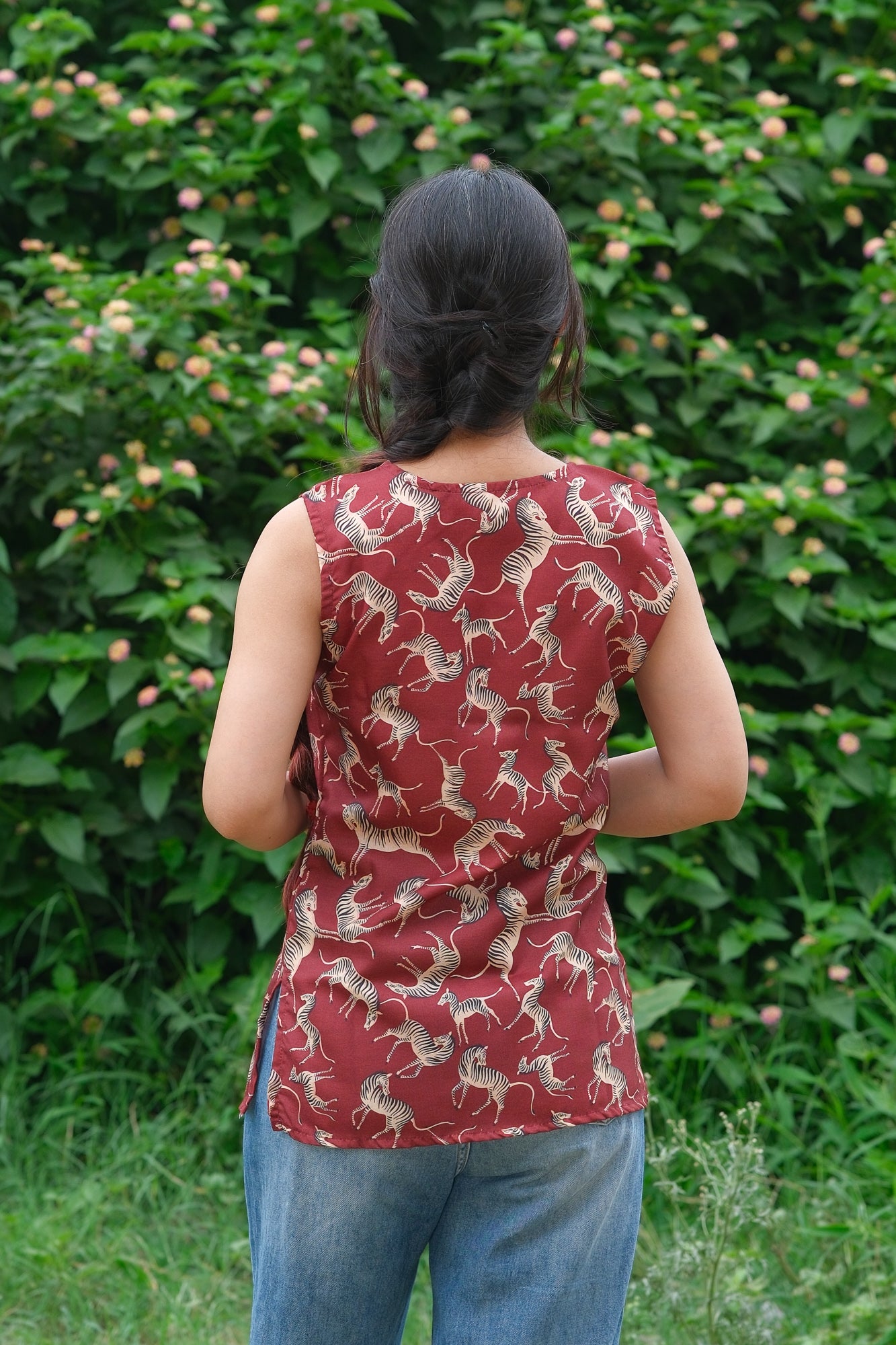 Digital Zebra Printed Cotton Sleeveless Top (Rust Brown)