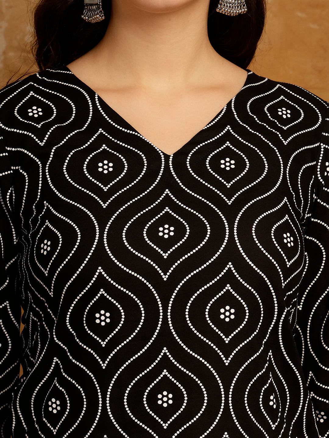 Printed Bell Sleeves Cotton Kurti (Black)