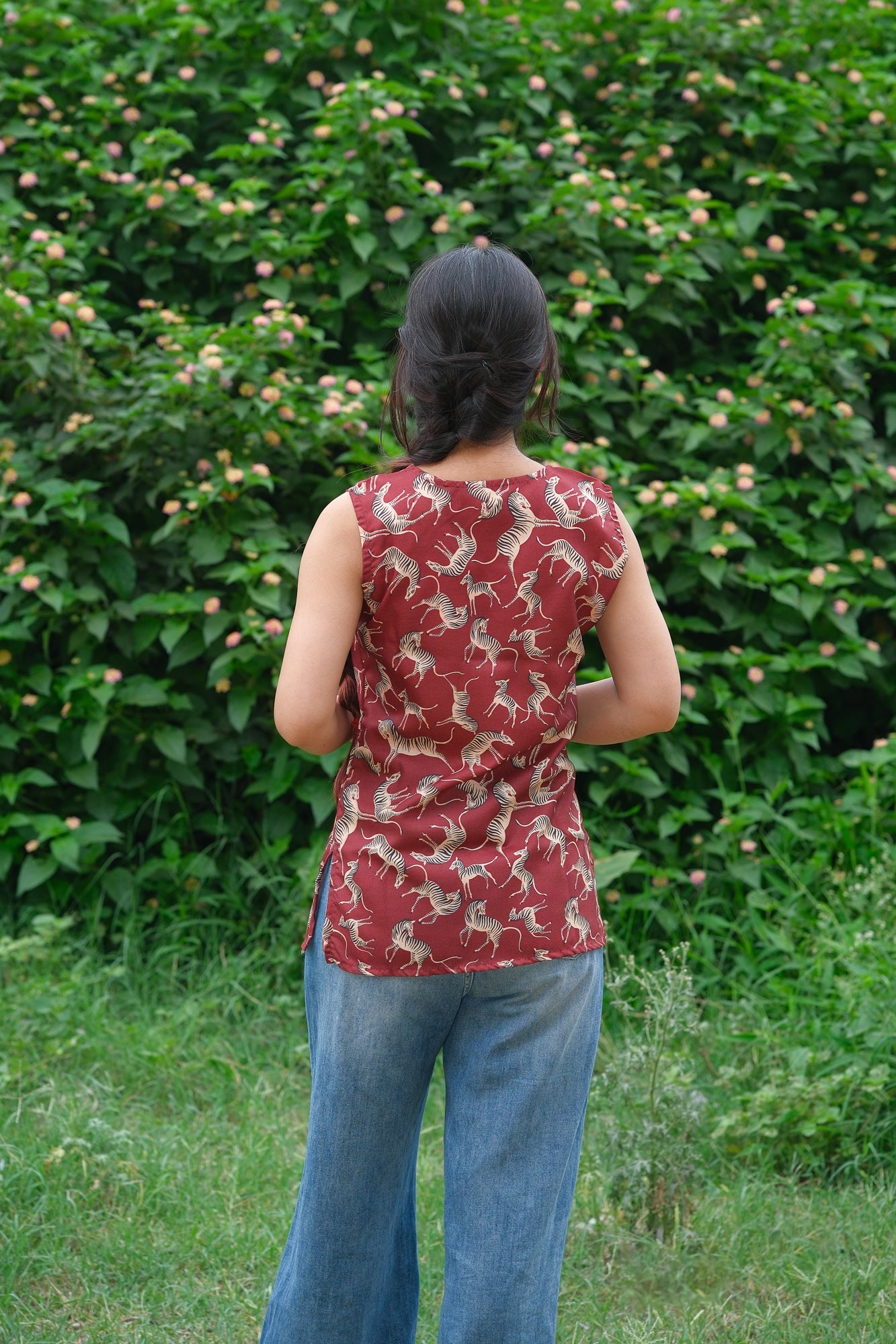 Digital Zebra Printed Cotton Sleeveless Top (Rust Brown)