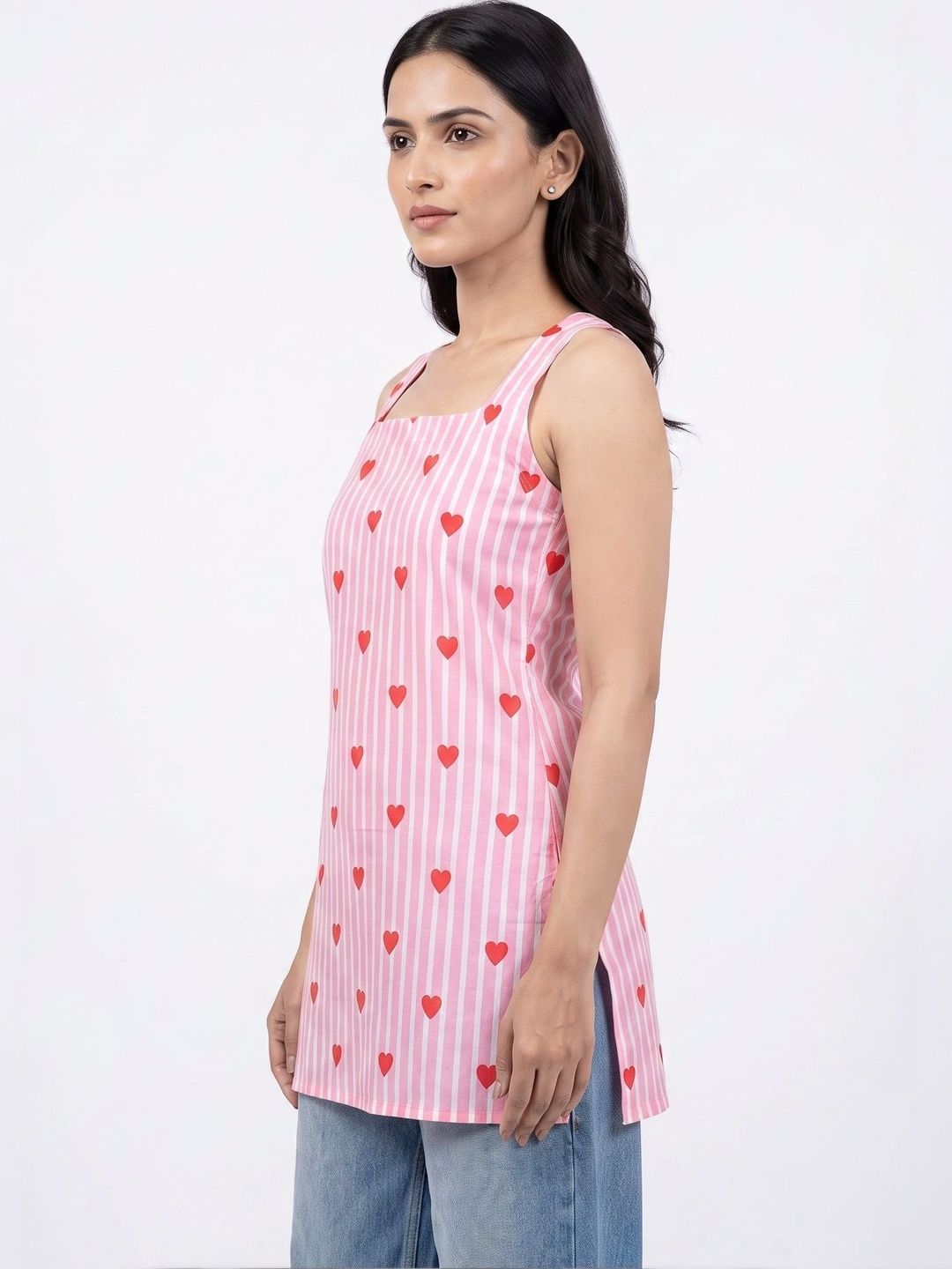 Heart Printed Striped Open Back Sleeveless Kurti (Pink)