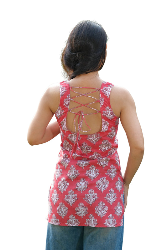 Floral Printed Open Back Sleeveless Kurti (Red)