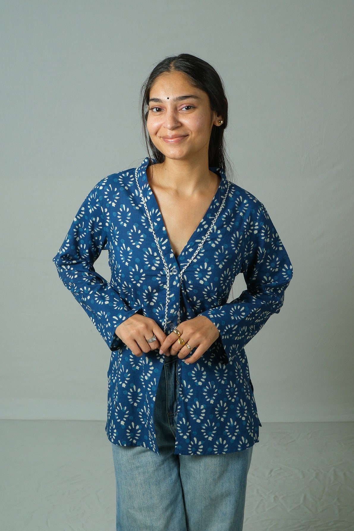 Aarini – Lace-Trim Oversized Shrug (Indigo Blue)