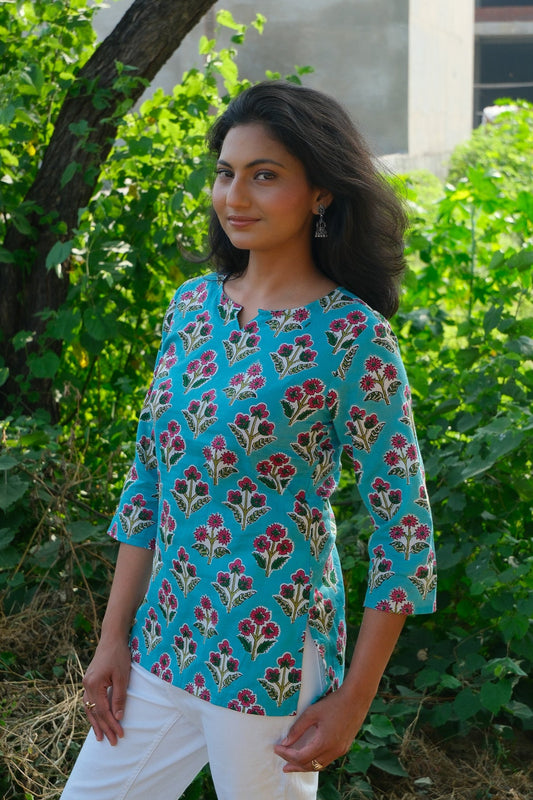 Avira – Sea Green Floral Short Kurta