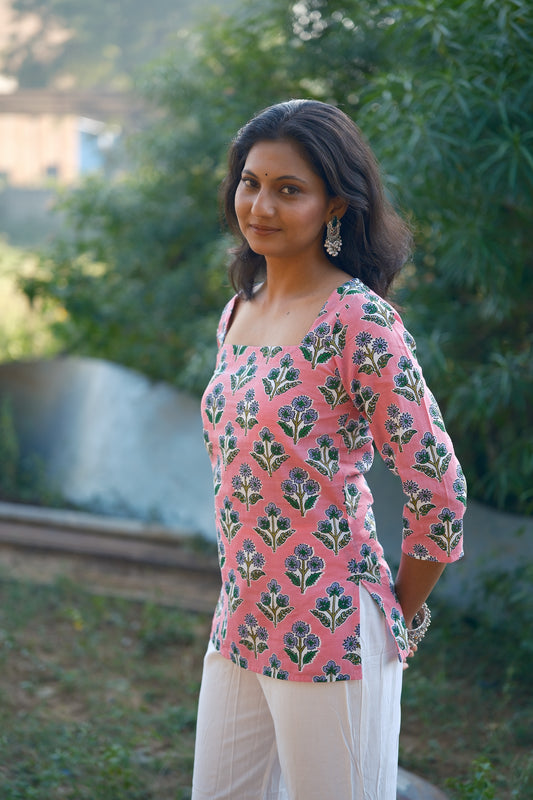 Anira –  Cotton Short Kurti