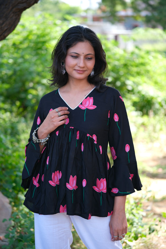 Tavani – Black Cotton Peplum Top