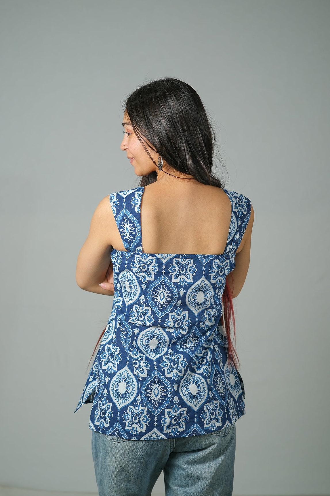 Elara – Motif Printed Cotton Top (Blue)