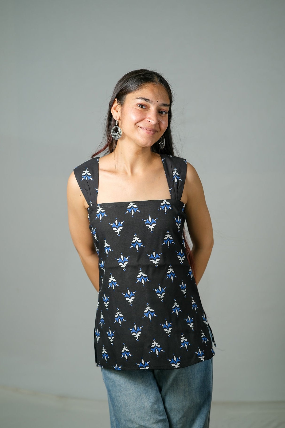 Iris – Printed Cotton Top (Black)