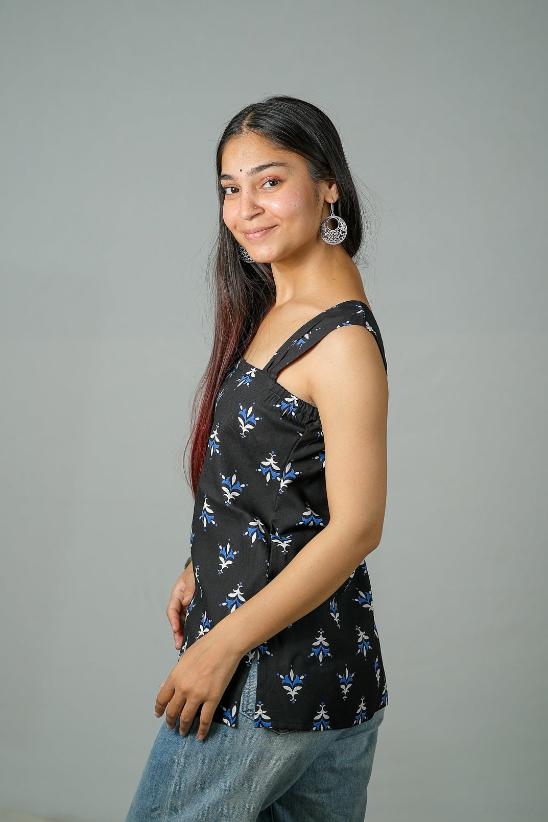 Iris – Printed Cotton Top (Black)