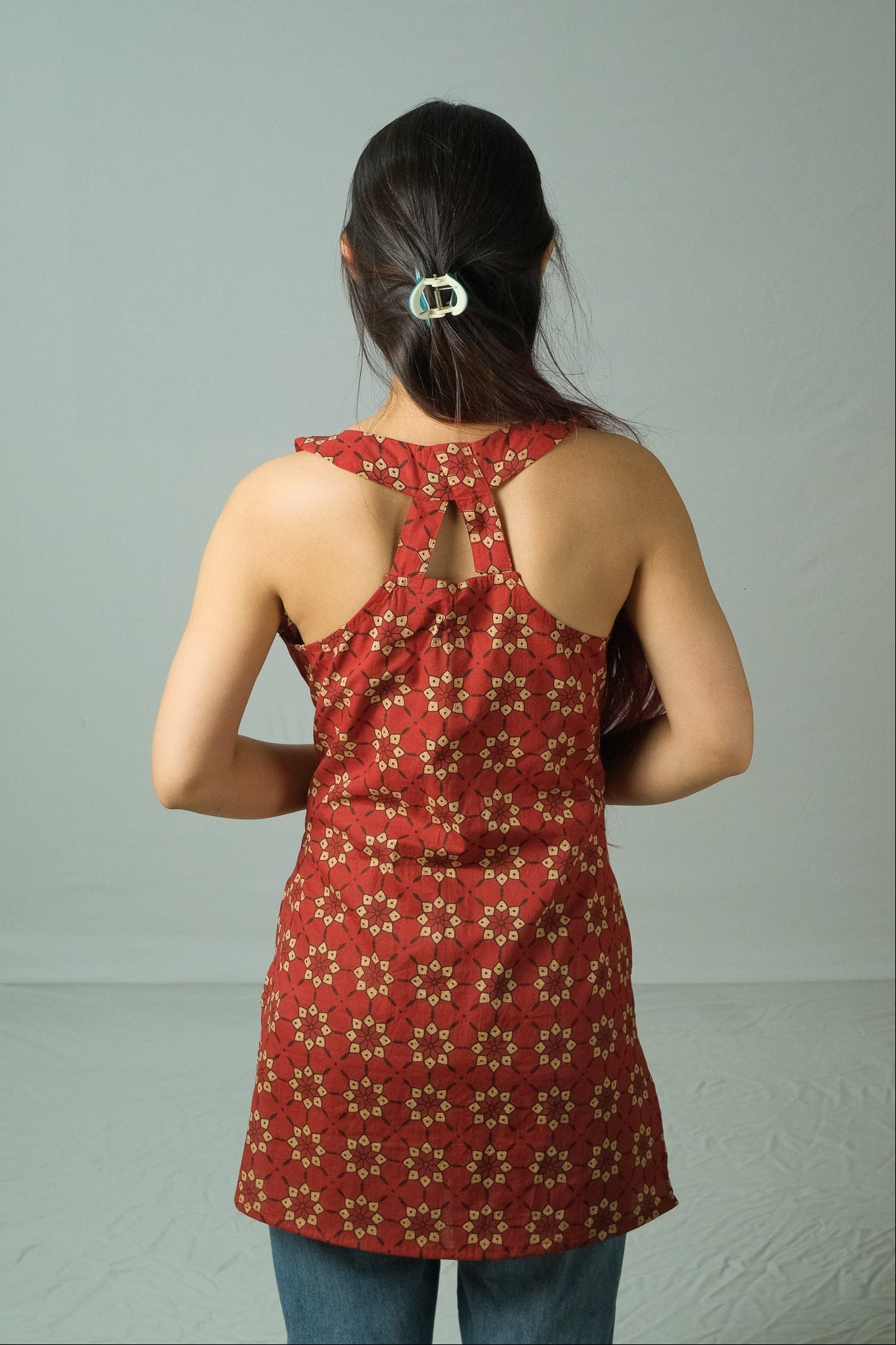 Inaya – Open Back Halter Neck Kurti (Rust Red)
