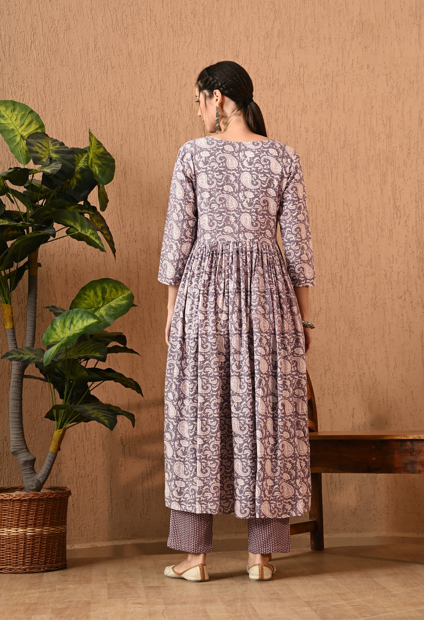 Lavika - Lavender Floral Naira Cut Kurta Pant Set