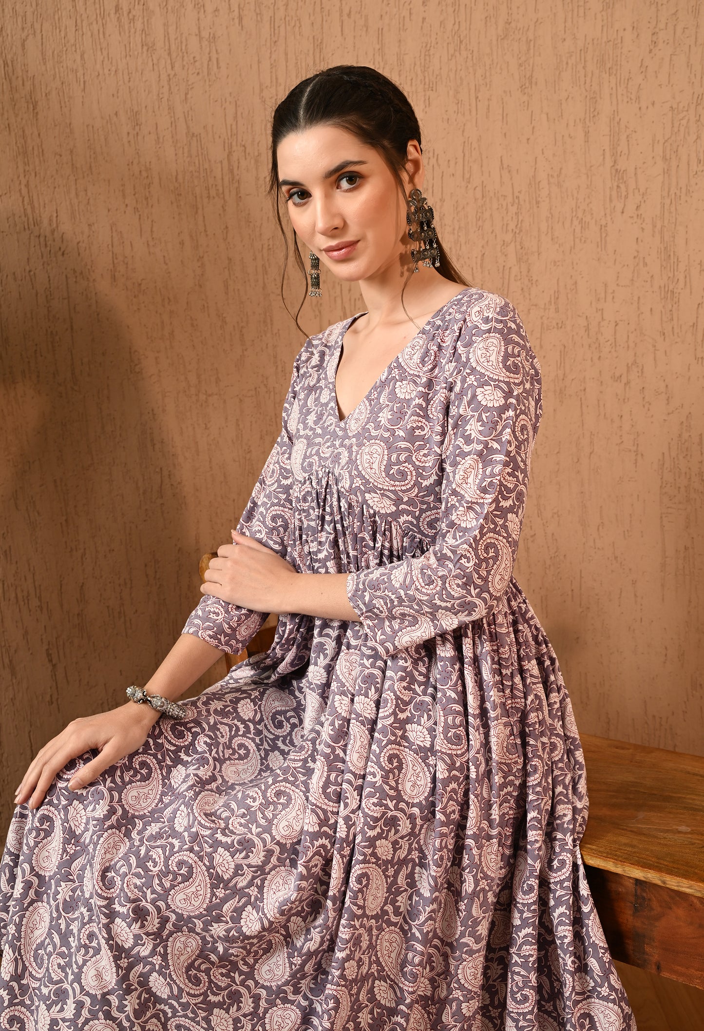 Lavika - Lavender Floral Naira Cut Kurta Pant Set