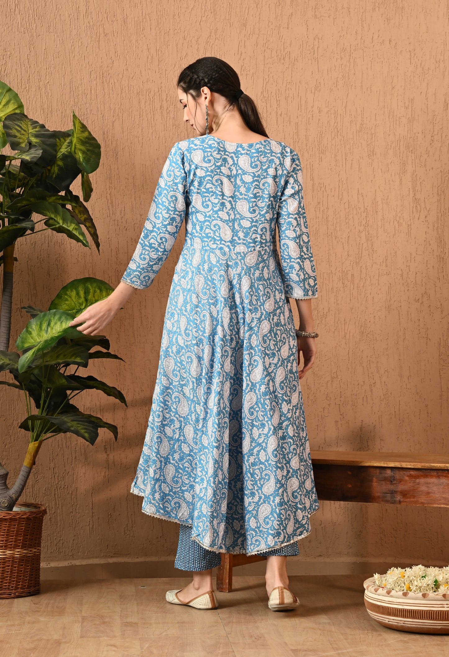 Kairavi – Blue Paisley Print Kurta Pant Set with Lace Detailing