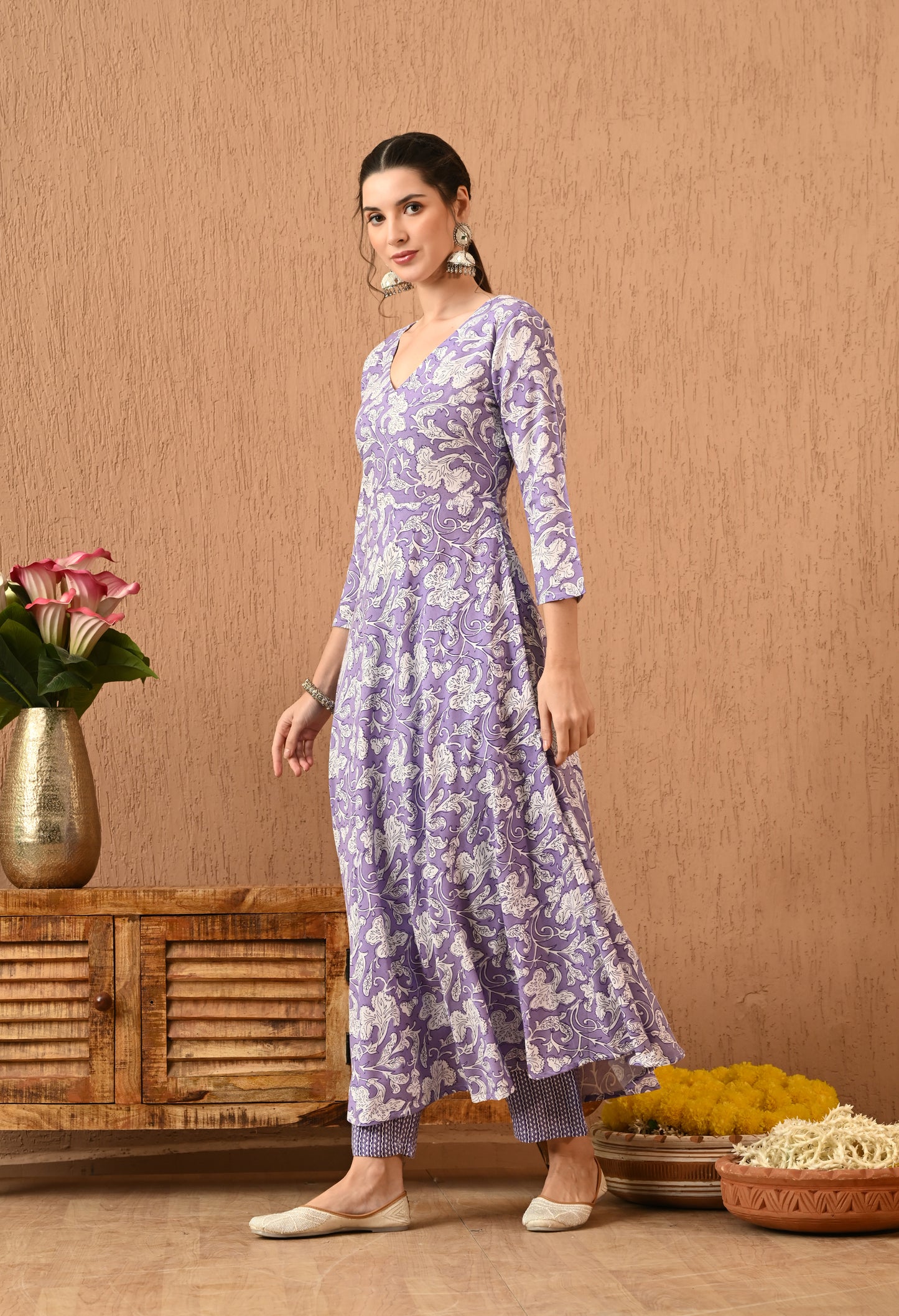 Lavanya - Lavender Floral Kurta Pant Set