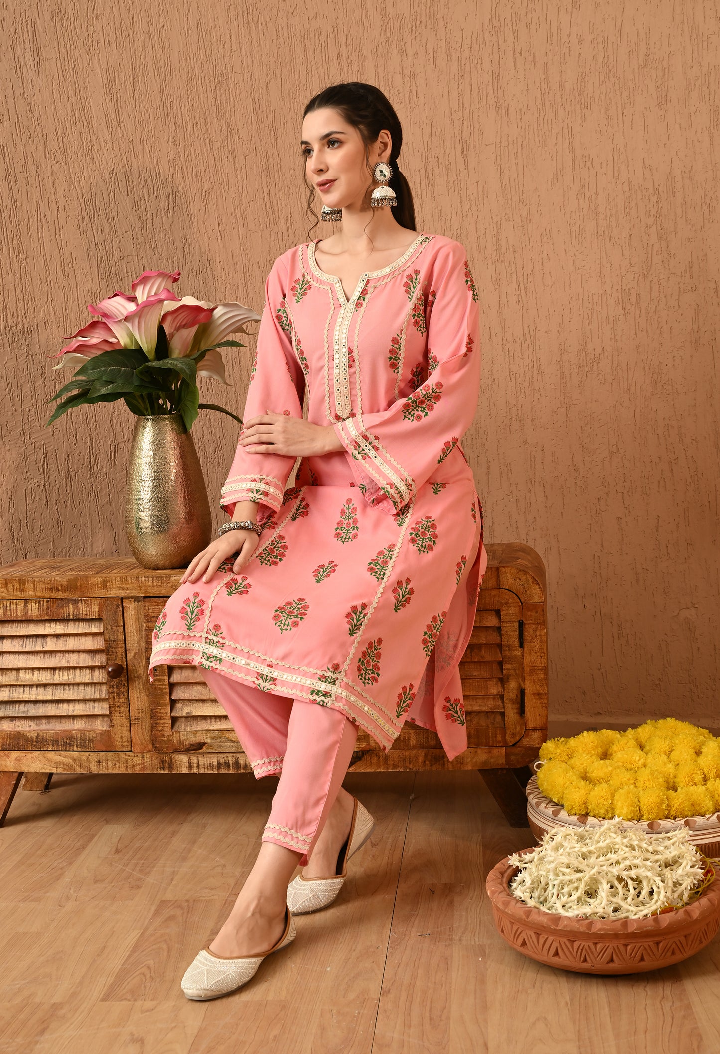 Zariah - Baby Pink Ethnic Motif Pakistani Kurta Pant Set with Mirror Lace