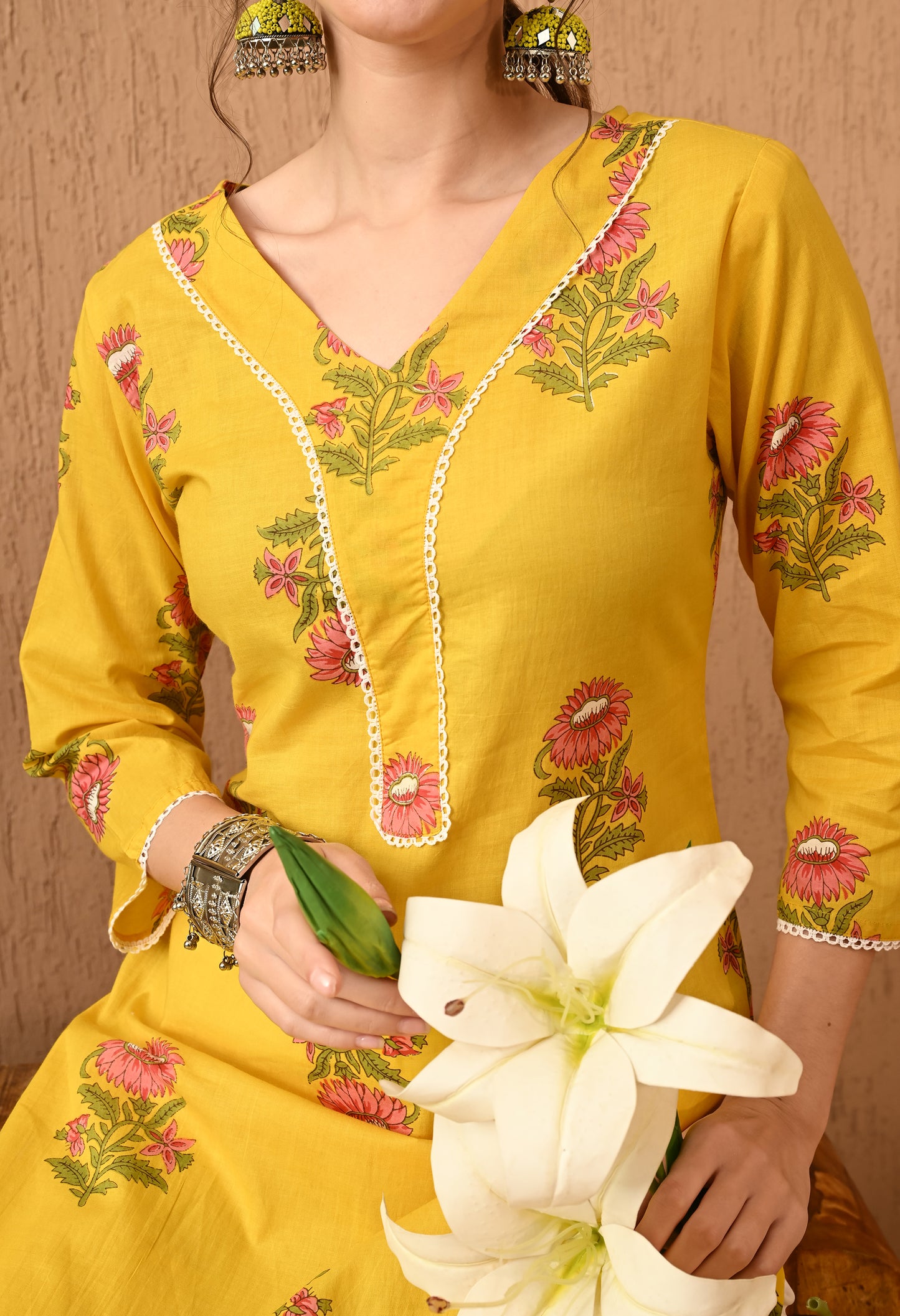 Ravira - Yellow Floral Straight Kurta Pant Set