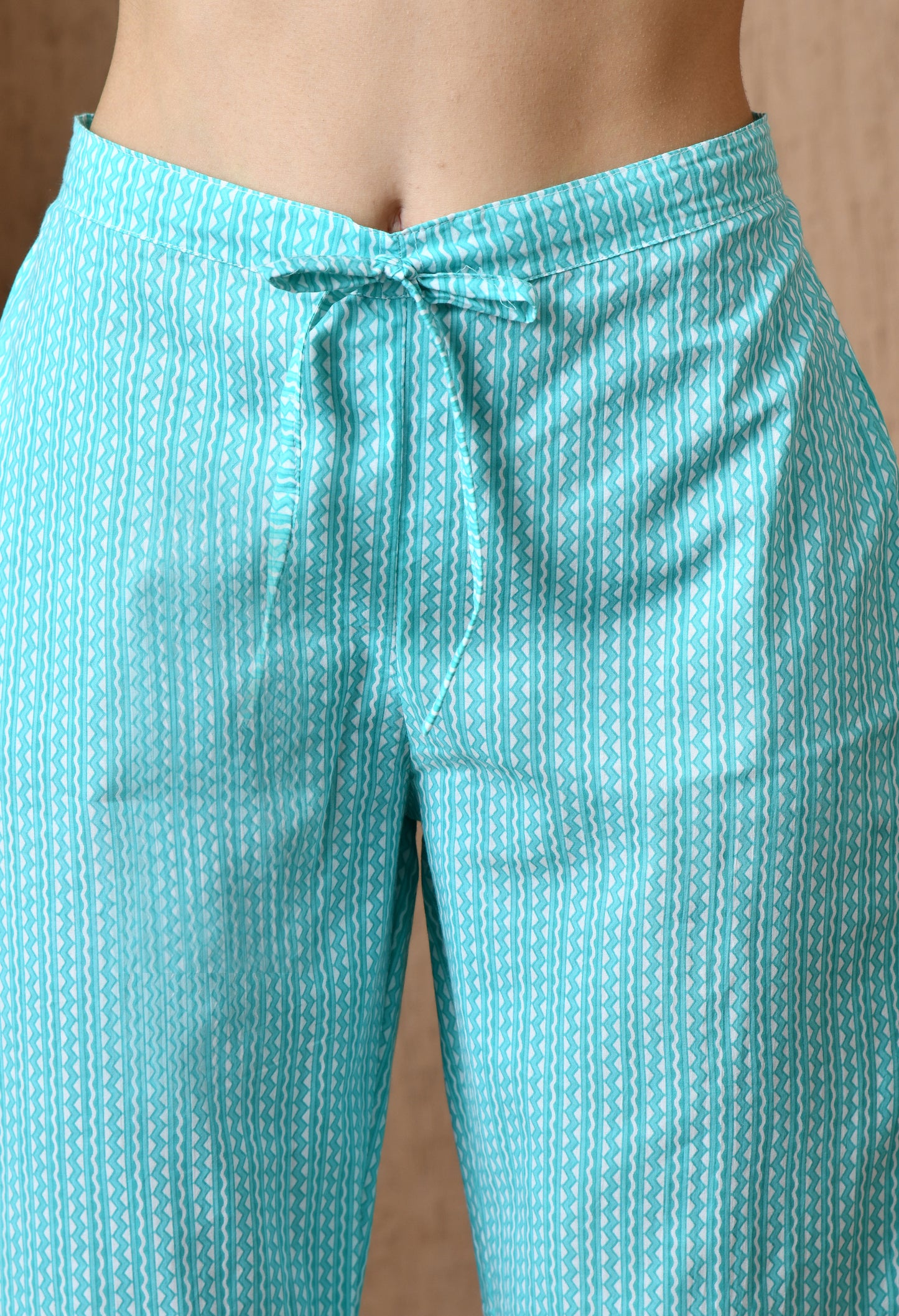 Skyara – Sky Blue Floral Kurta Pant Set with Cotton Lace Work
