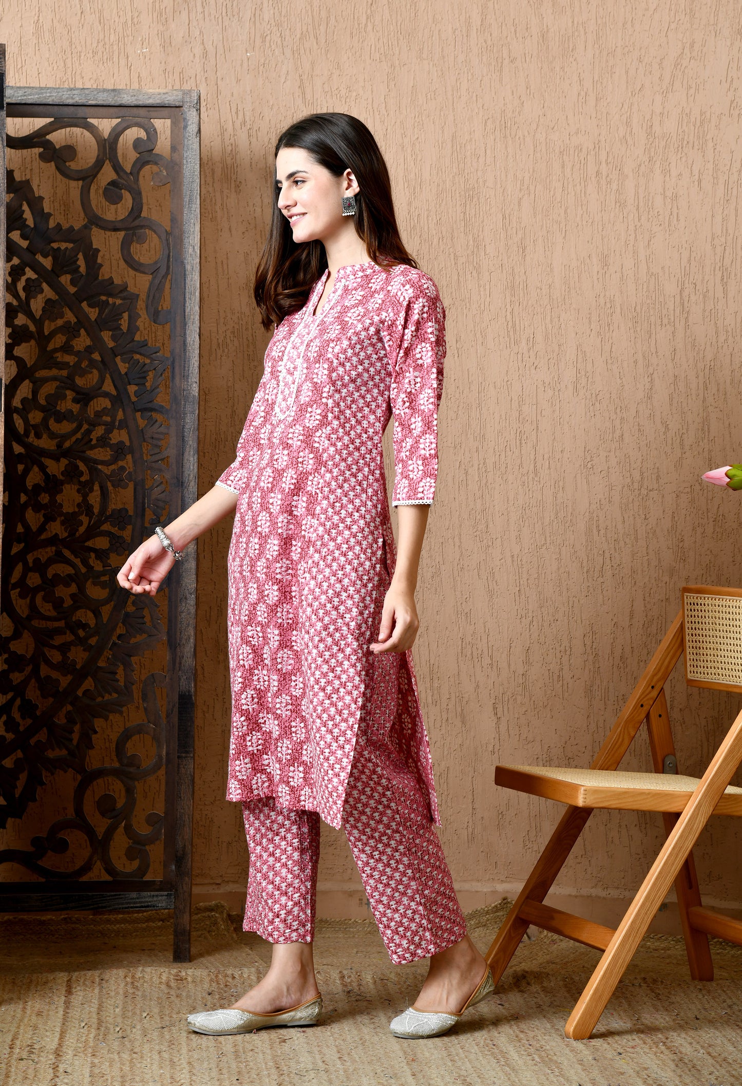 Suhani – Mauve Kurta Pant Set with Traditional Motif Print