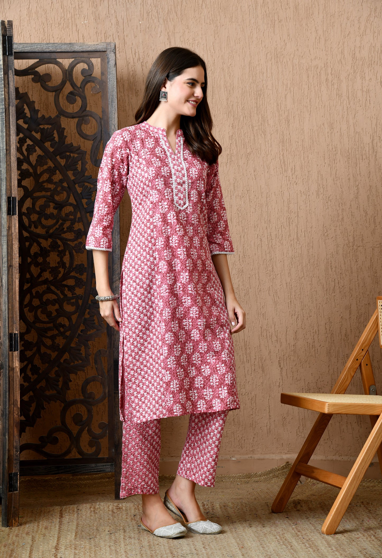 Suhani – Mauve Kurta Pant Set with Traditional Motif Print