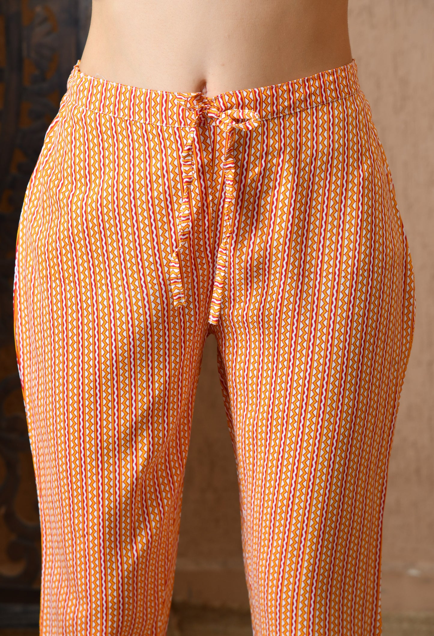 Svarna – Mustard Yellow Floral Kurta Pant Set with Lace Detailing