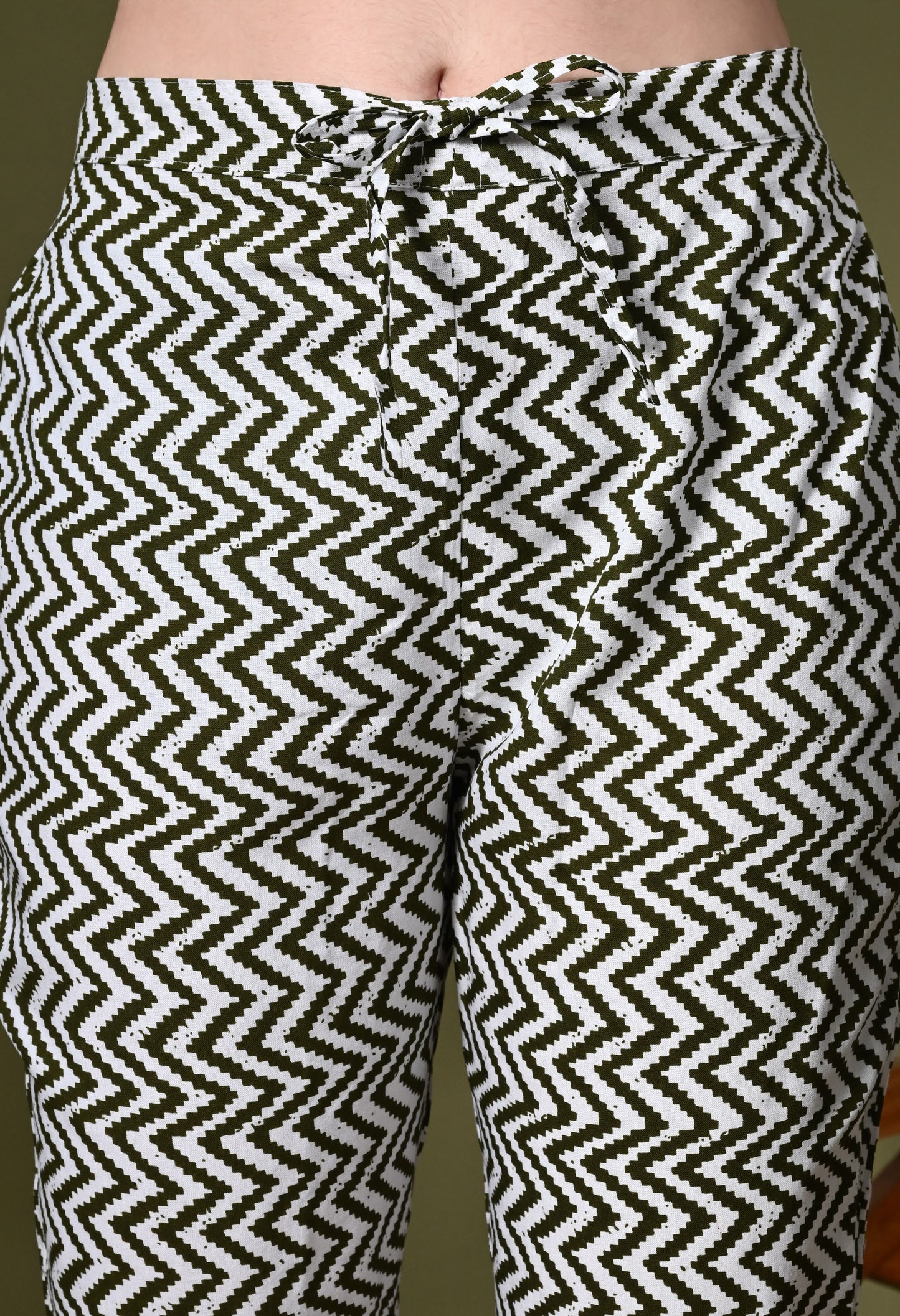 Olive Green Leheriya Print Kurta Pant Set with Dupatta