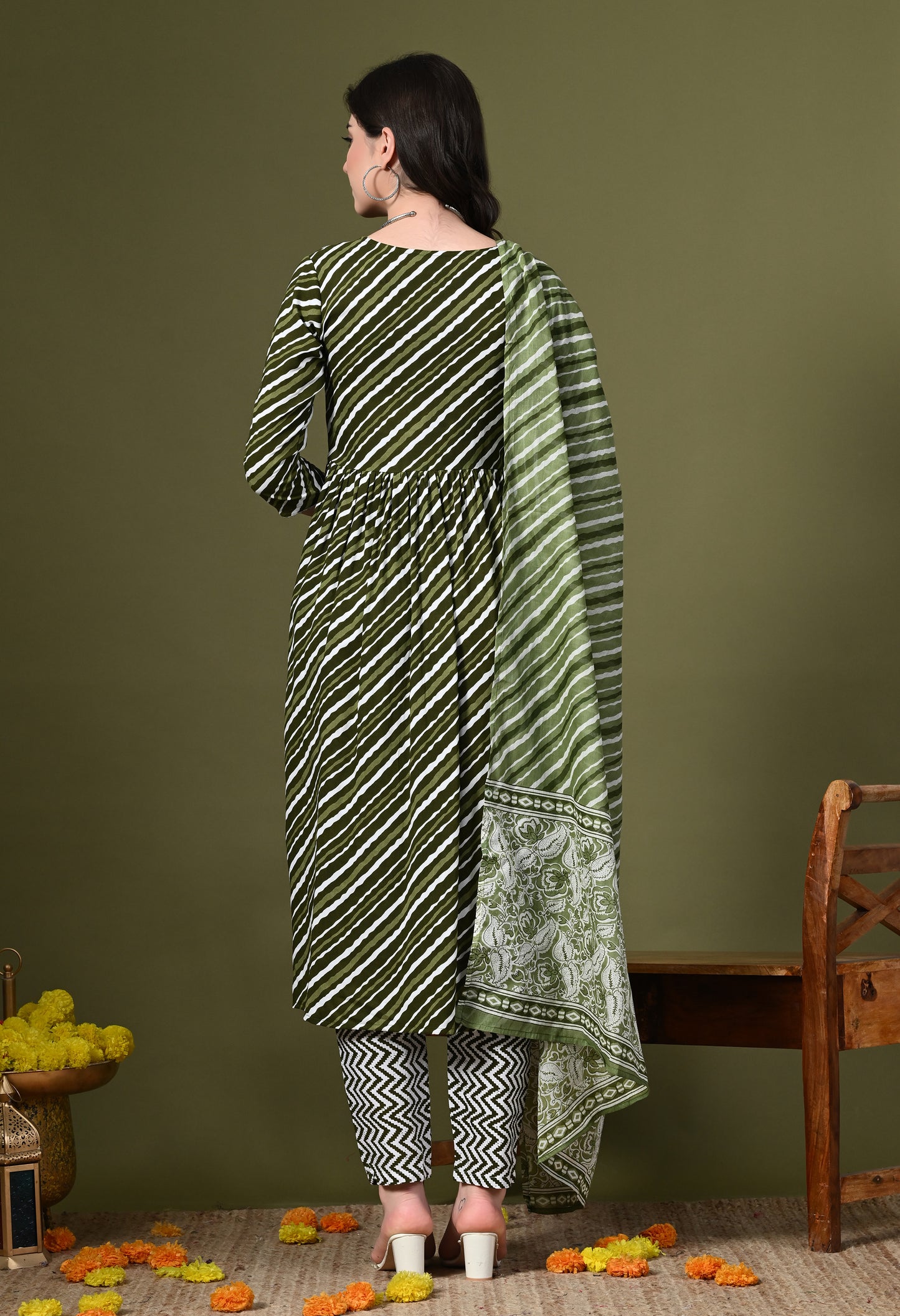 Olive Green Leheriya Print Kurta Pant Set with Dupatta