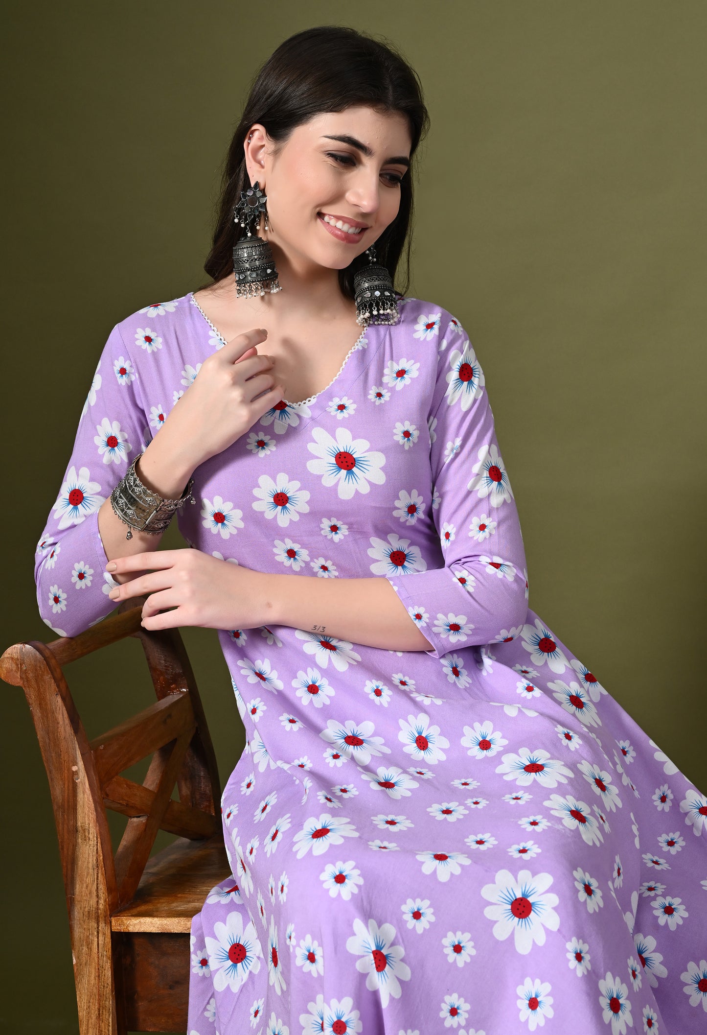Lavender Floral Print Kurta Pant Set with Dupatta