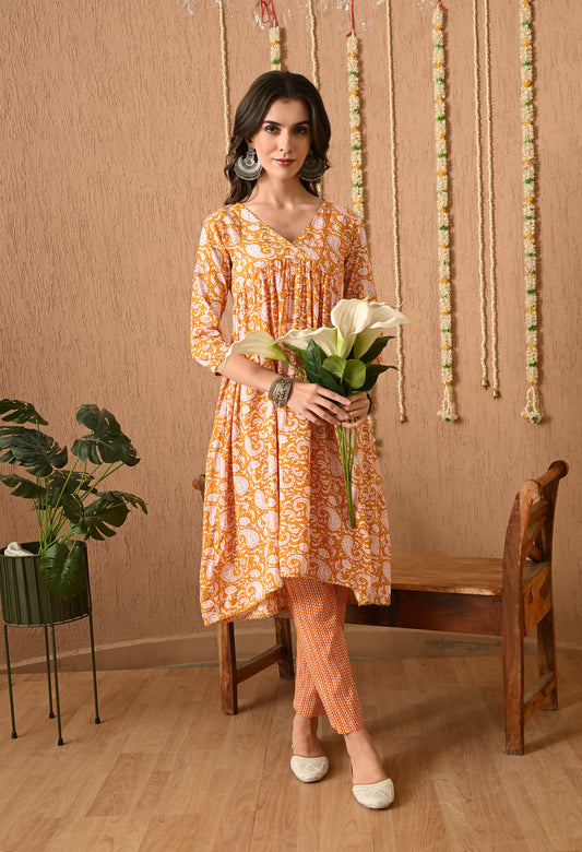Kairita – Mustard Yellow Paisley Print Kurta Pant Set