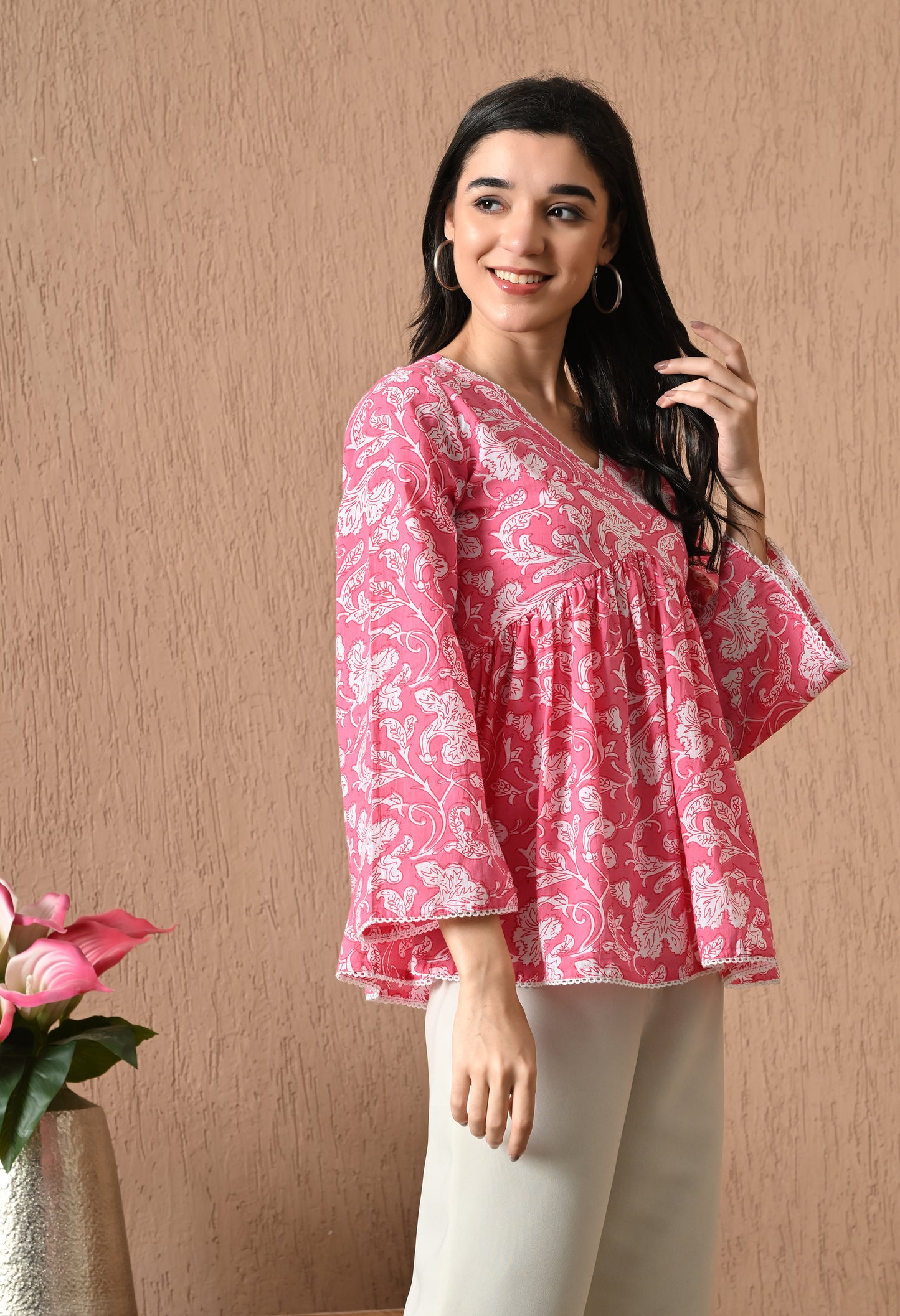 Calithea – Coral Blush Cotton Peplum Top