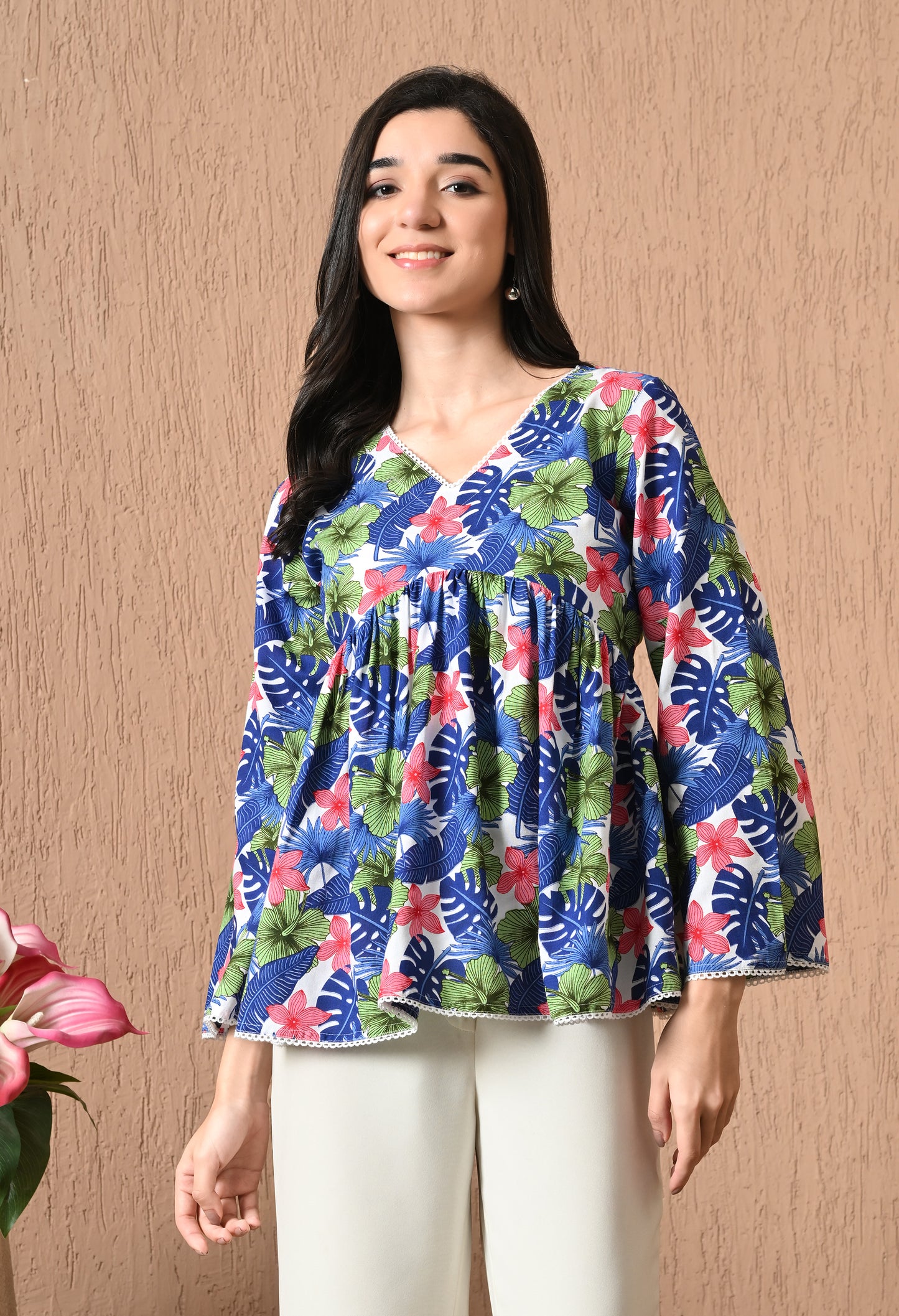 Lunévia – Multicolor Garden Cotton Peplum Top