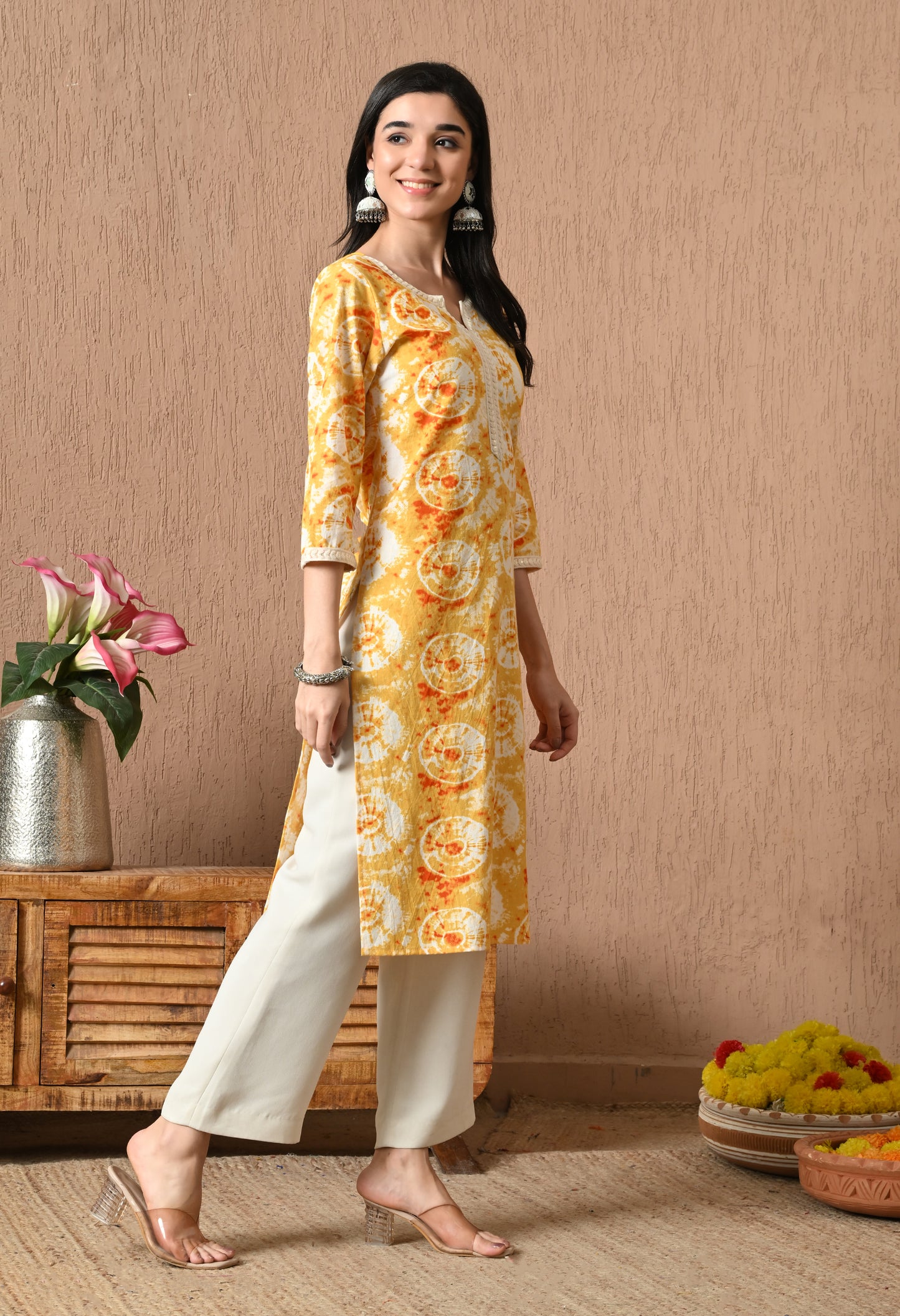 Rishika – Yellow Ombre Kurta with Lace Yoke