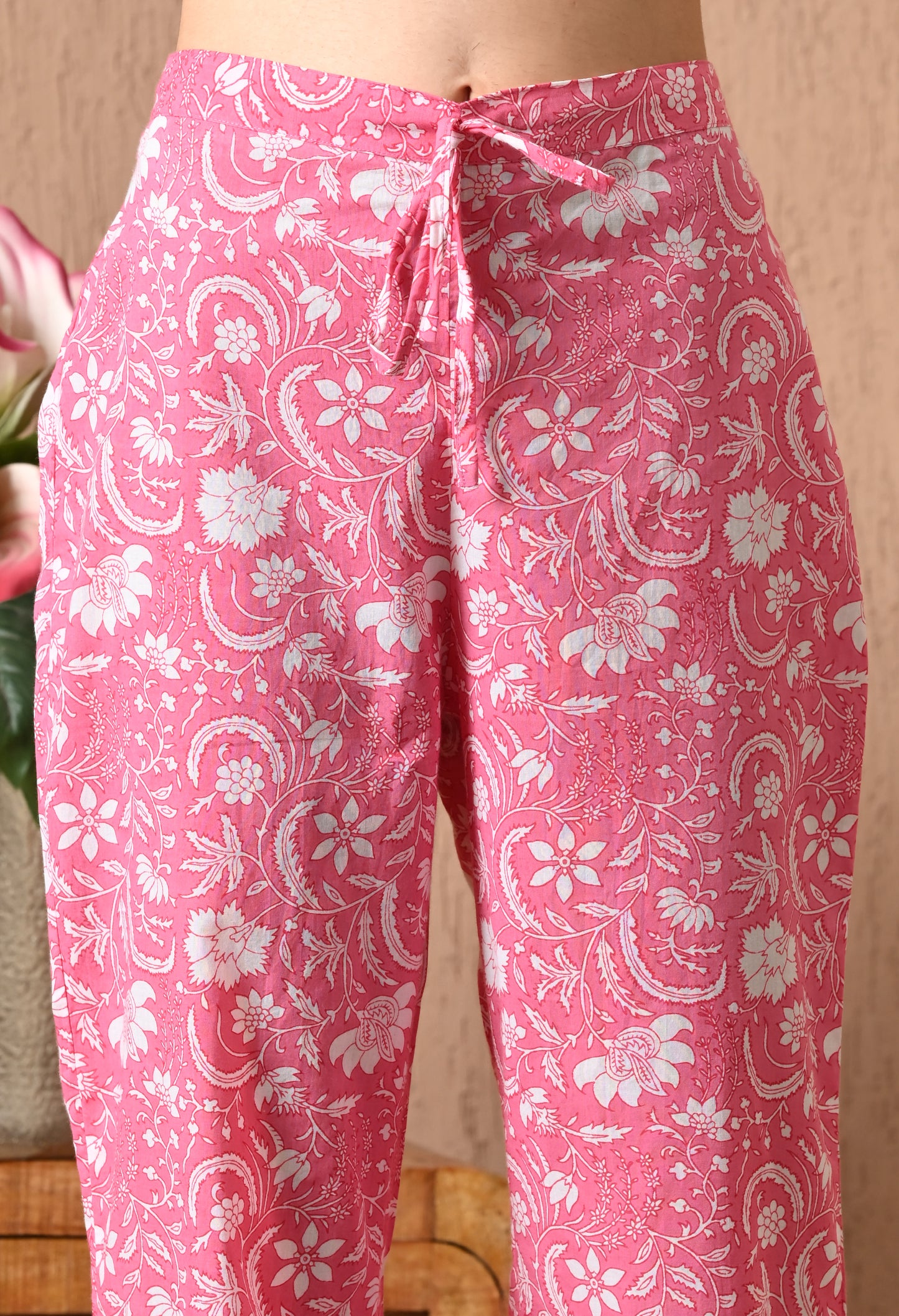 Phulvika – Pink Floral Gathered Kurta Pant Set