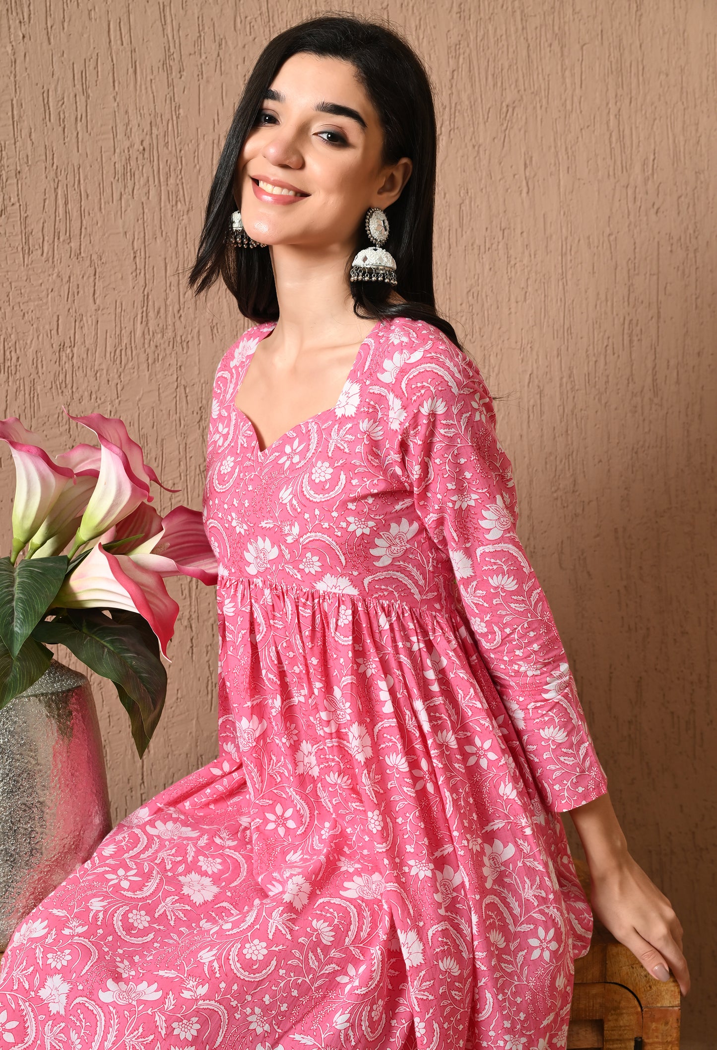 Phulvika – Pink Floral Gathered Kurta Pant Set