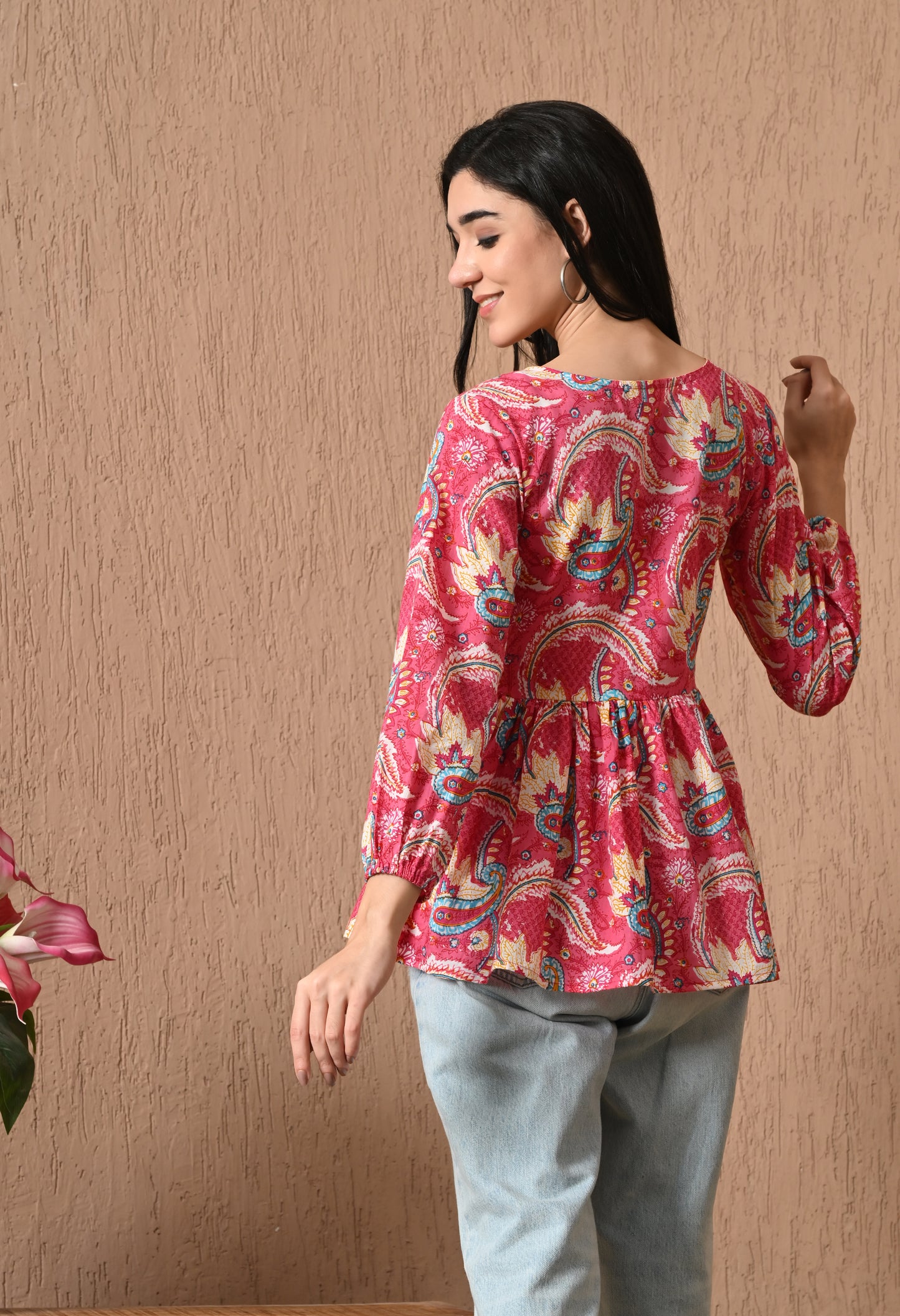 Rosavelle – Multicolor Bloom Cotton Peplum Top