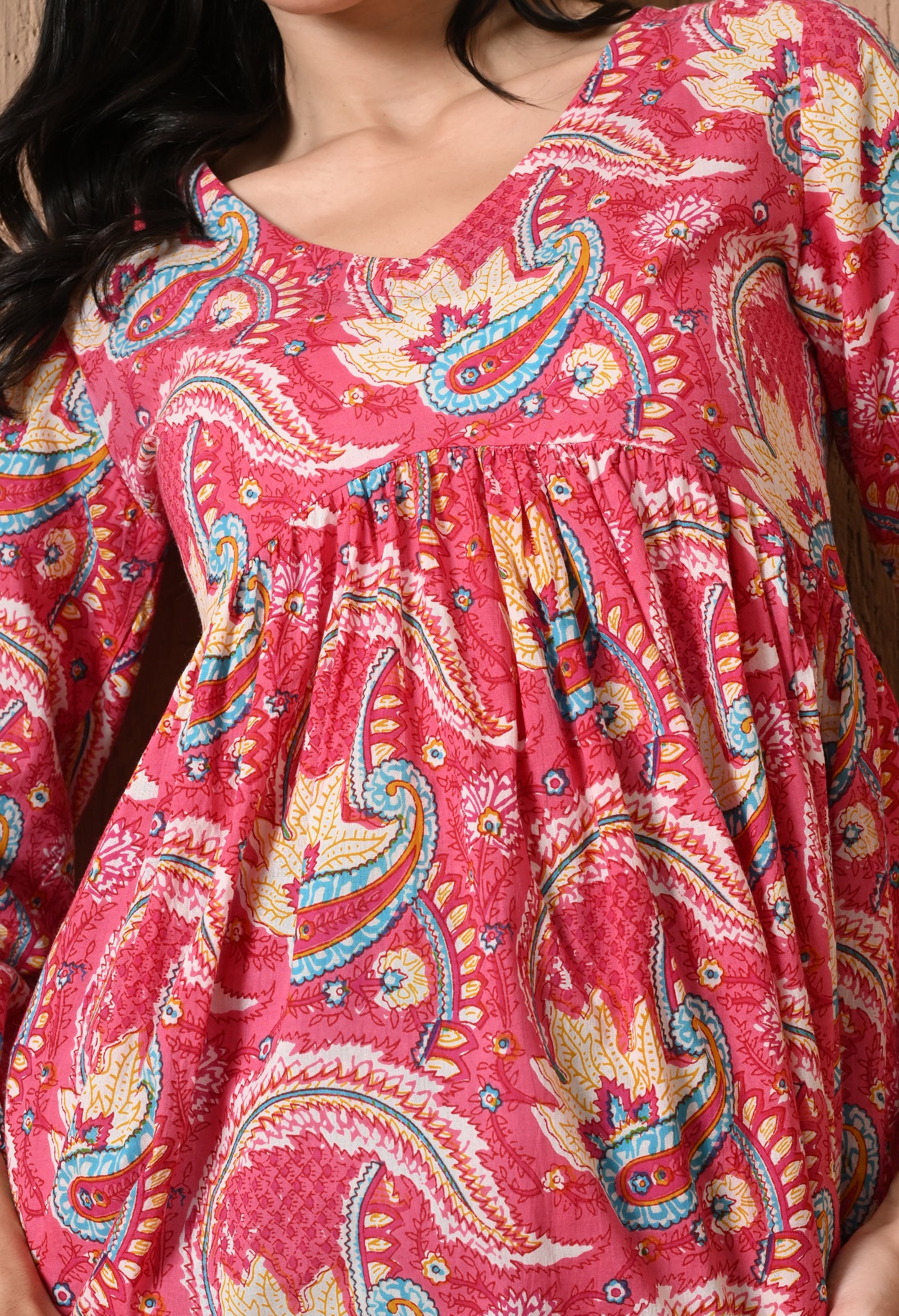 Rosavelle – Multicolor Bloom Cotton Peplum Top