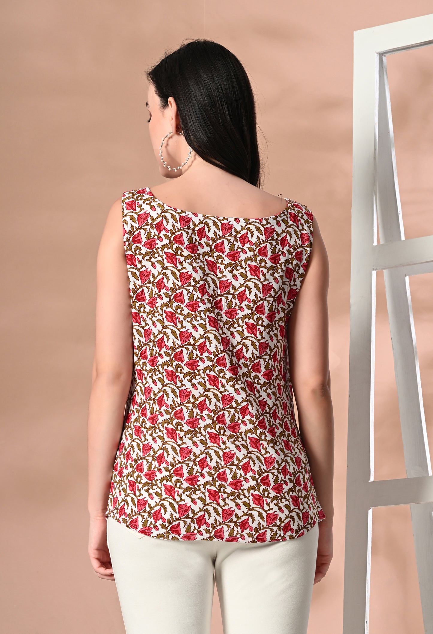 Crimson Petals Square Neck Sleeveless Top